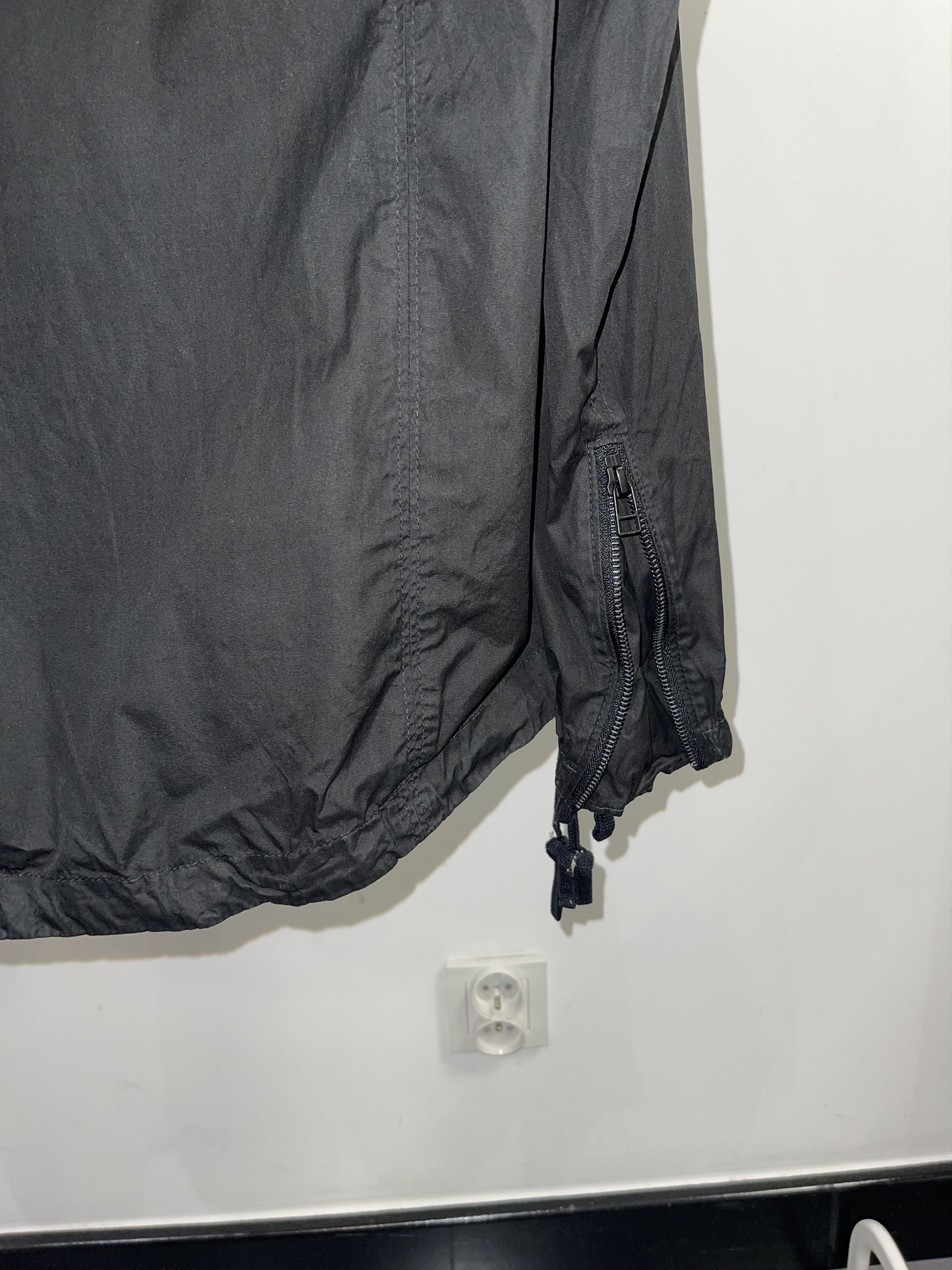 Helmut Lang Helmut Lang Black Zipped Transformer Anorak Size US M / EU 48-50 / 2 - 10 Thumbnail