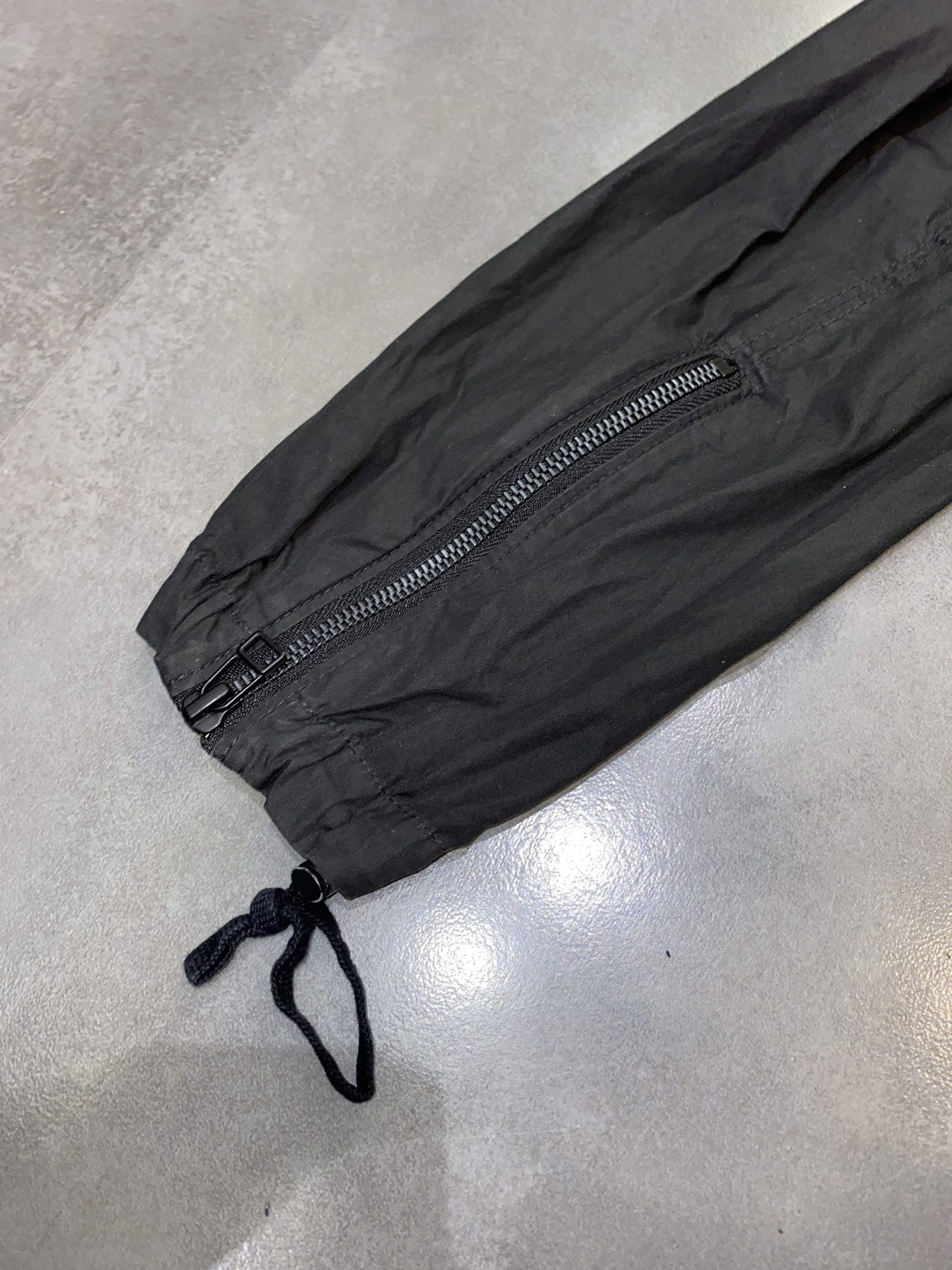 Helmut Lang Helmut Lang Black Zipped Transformer Anorak Size US M / EU 48-50 / 2 - 15 Thumbnail