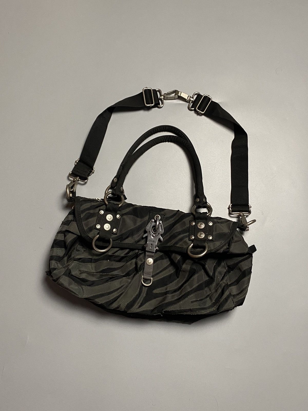 George Gina & Lucy ALYX STYLE shoulder/hand patterned bag