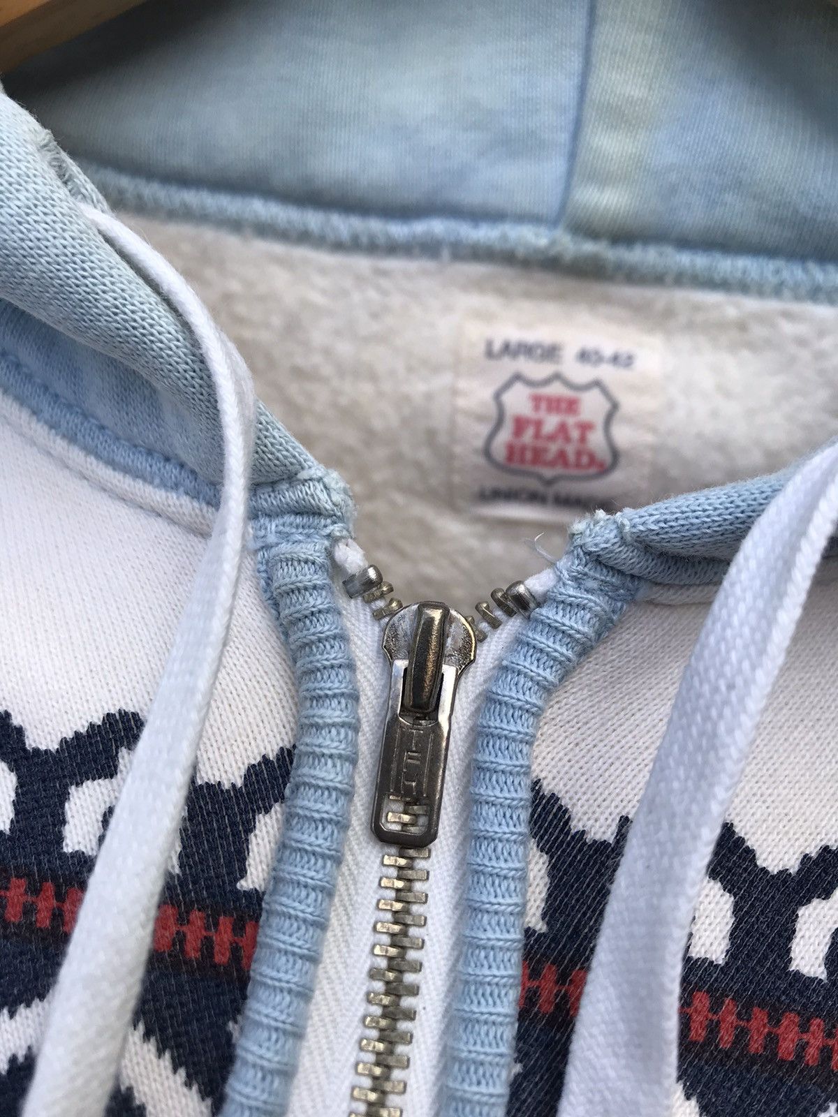 The Flat Head The Flat Head Native Style Hoodie Sweater ( STAINS) Size US S / EU 44-46 / 1 - 3 Thumbnail