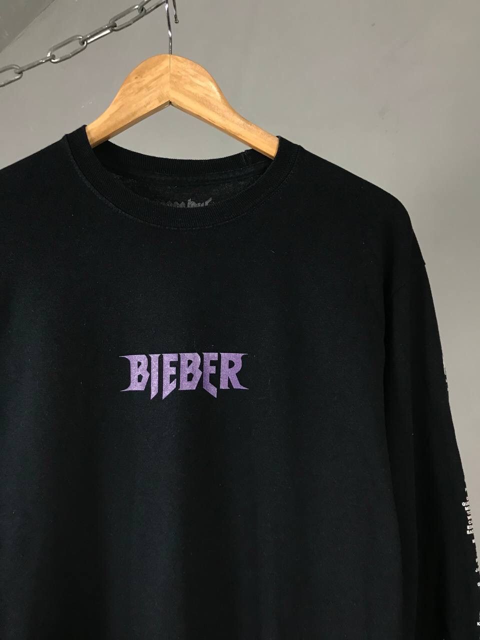 Justin Bieber Justin Bieber vintage tour longsleeve Size US M / EU 48-50 / 2 - 4 Thumbnail