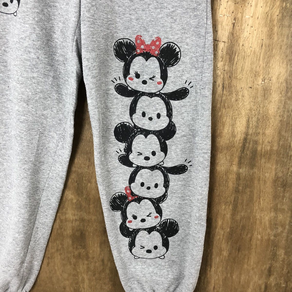Disney Disney Tsum Tsum movie Grey Joggers pants #6179 Size US 28 / EU 44 - 4 Thumbnail