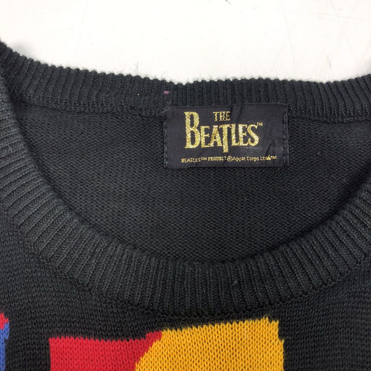 Band Tees Rare vintage THE BEATLES Help! overprinted knitwear jumper Size US M / EU 48-50 / 2 - 4 Thumbnail