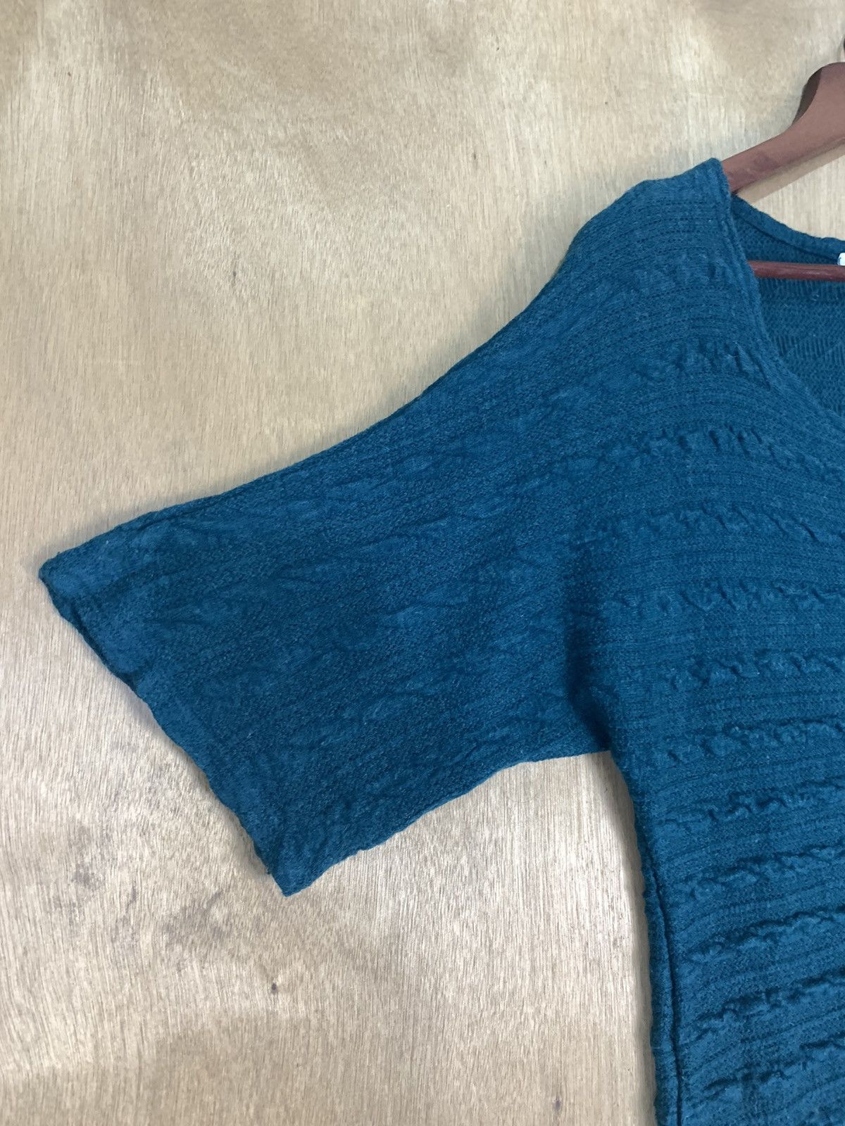 Designer × Homespun Knitwear OSCOPE Modern Stripe Wave Twist Cable Chunky Knitwear Shirt Size US S / EU 44-46 / 1 - 5 Thumbnail