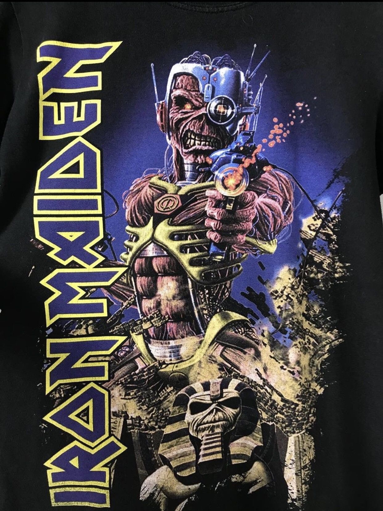 Iron Maiden Iron Maiden vintage rock band tee Size US M / EU 48-50 / 2 - 3 Thumbnail