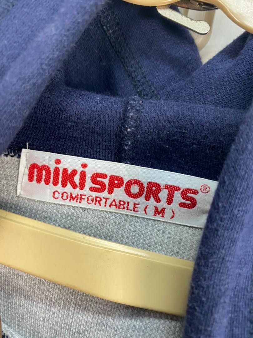 Japanese Brand × Vintage “What hot in Paris” spellout hoodie pullover by miki sport Size US M / EU 48-50 / 2 - 3 Thumbnail