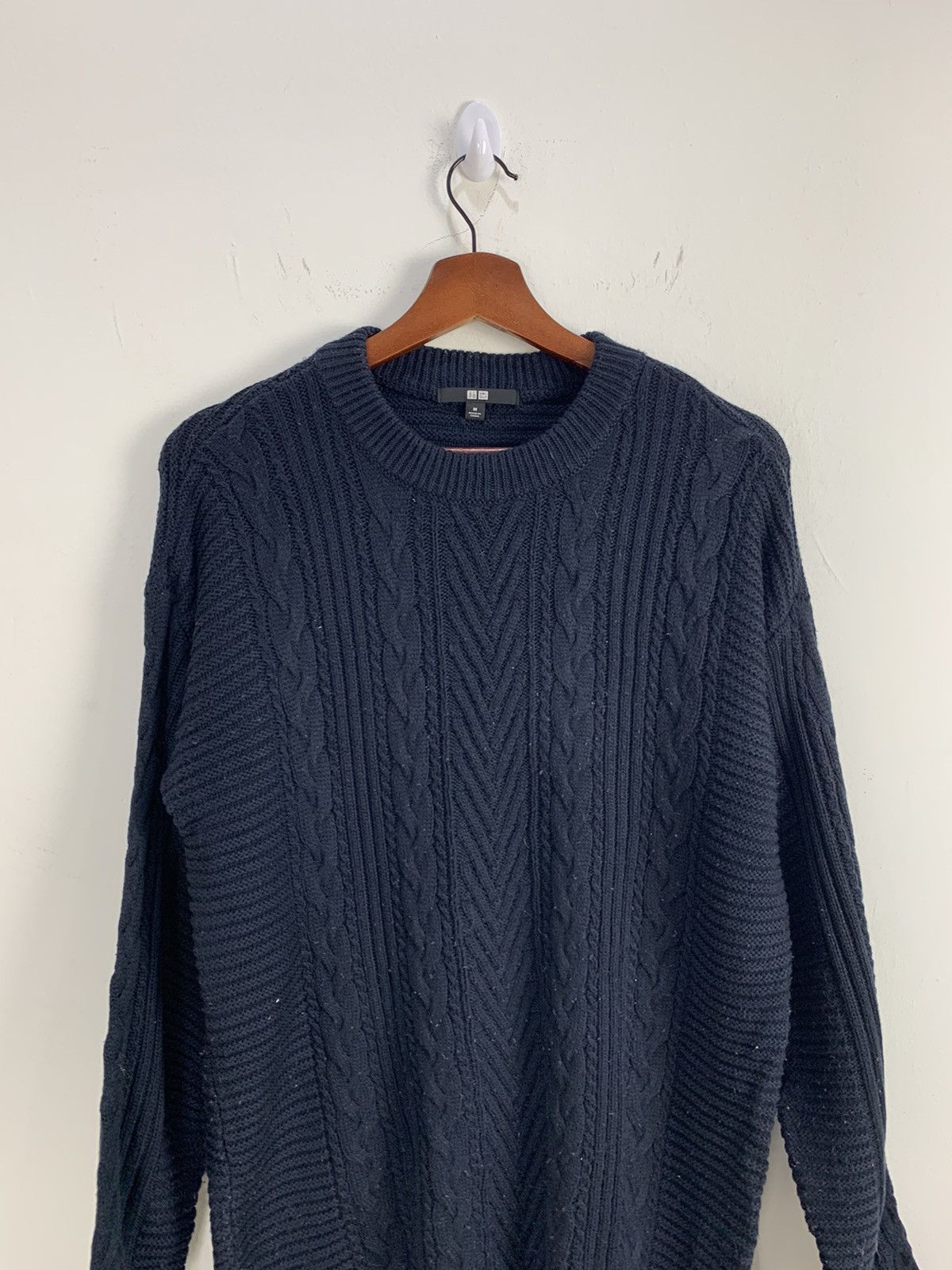 Japanese Brand × Uniqlo UNIQLO Crewneck Cable Twist Chunky Long Knitwear Sweater Size US M / EU 48-50 / 2 - 3 Thumbnail