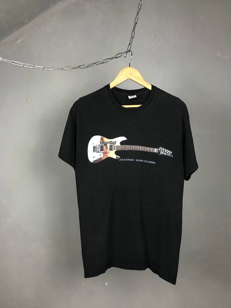 Band Tees × Vintage Joe Satriani super colossal 2006 vintage rock band tour tee Size US M / EU 48-50 / 2 - 1 Thumbnail
