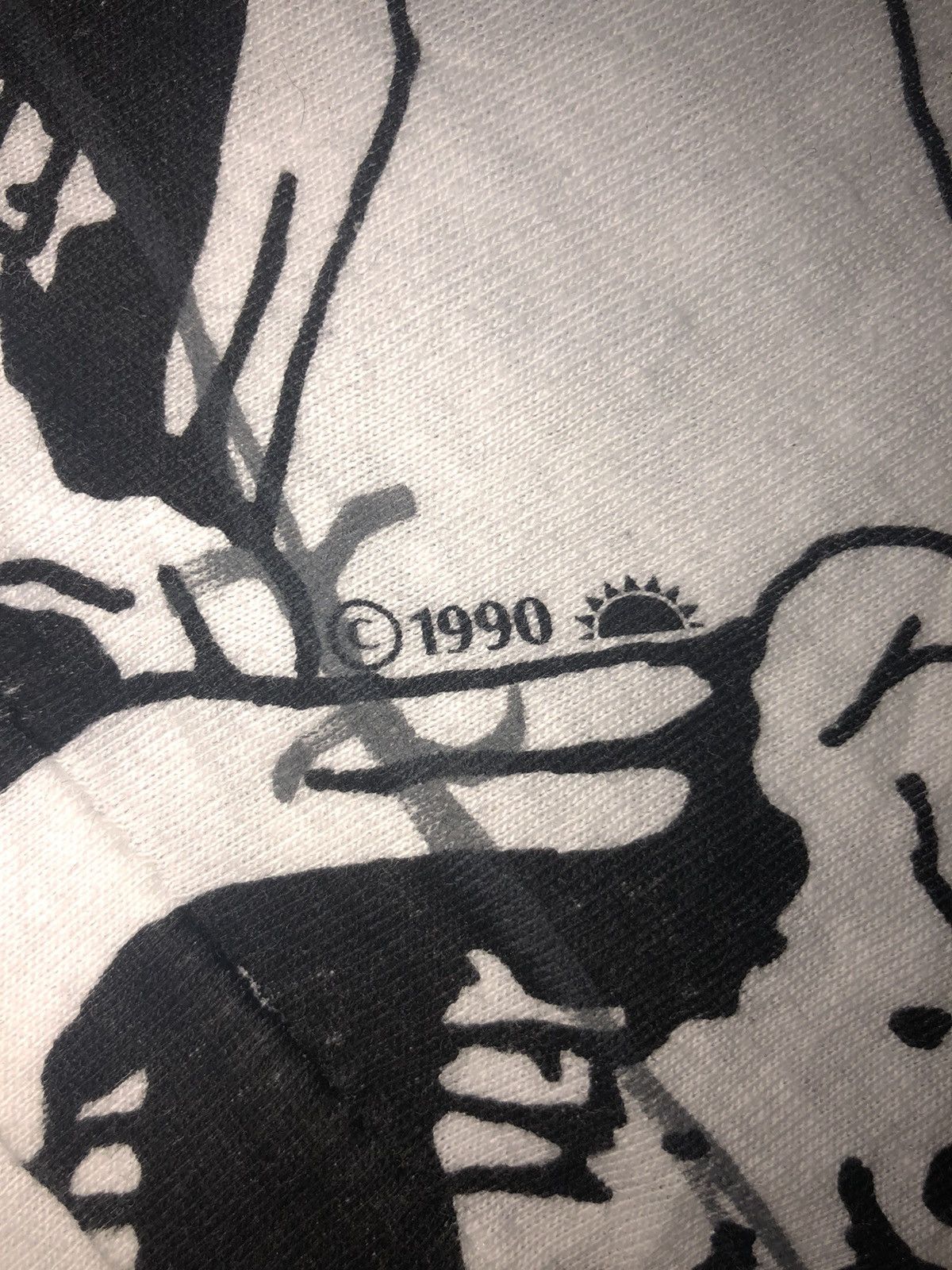 Band Tees Vintage Skulls and Barbed Wire All Over Print Single Stitch Size US M / EU 48-50 / 2 - 3 Thumbnail