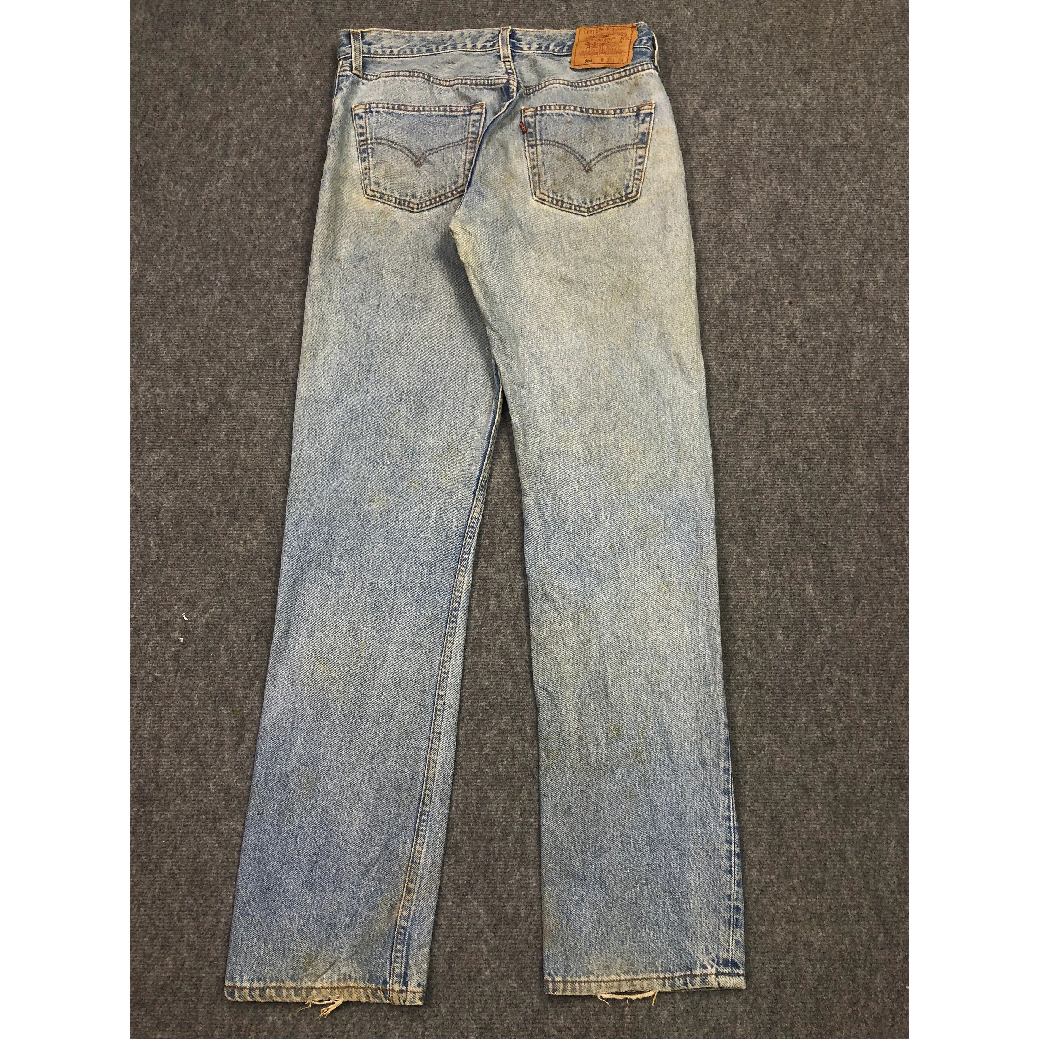 Levi's Vintage 90s Levis 501 Faded Jeans Lightwash DP0098 Size US 32 / EU 48 - 2 Thumbnail