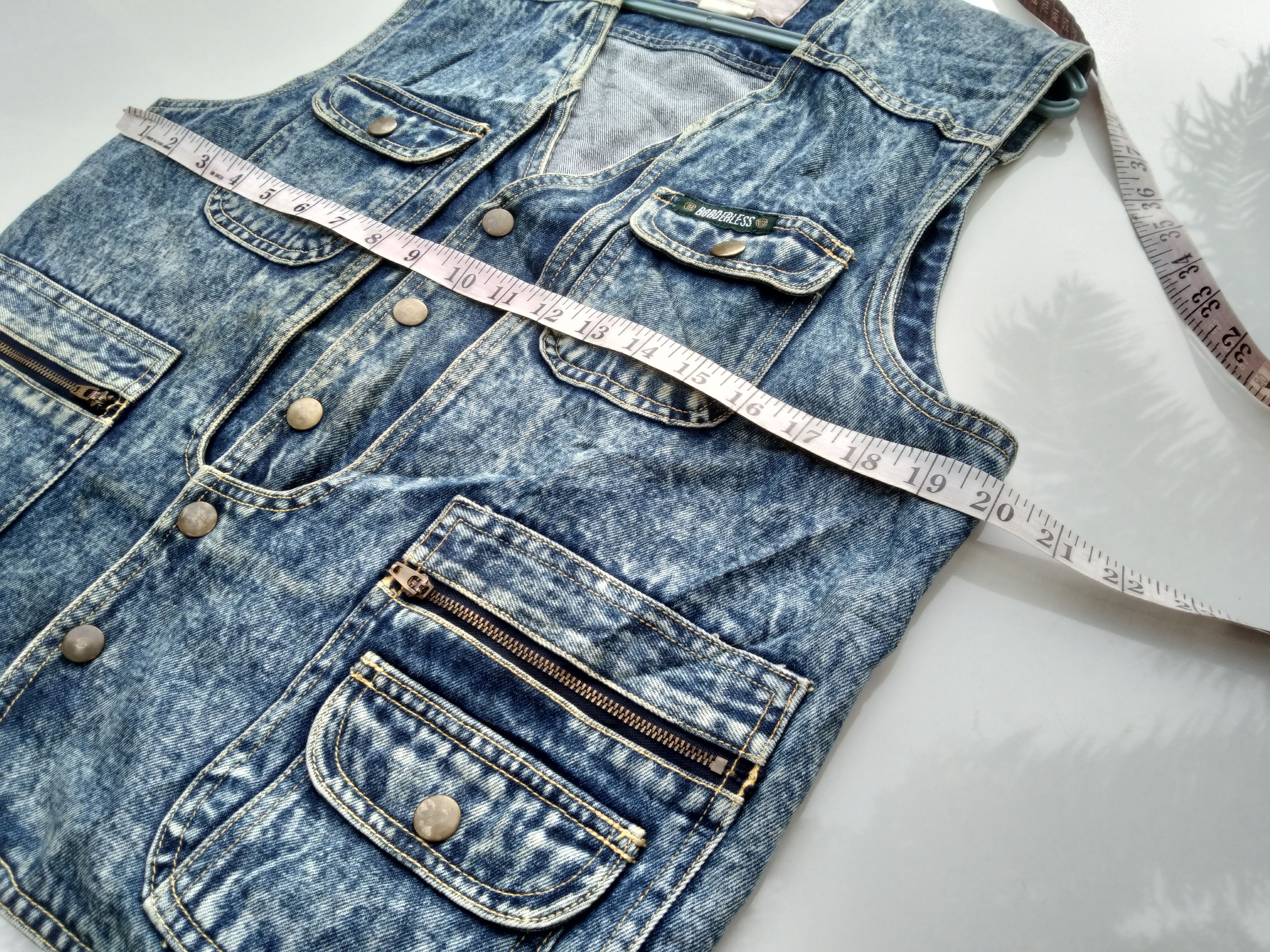 Japanese Brand × Vintage VINTAGE BORDERLESS MEN'S DENIM VEST JACKET Size US M / EU 48-50 / 2 - 11 Thumbnail