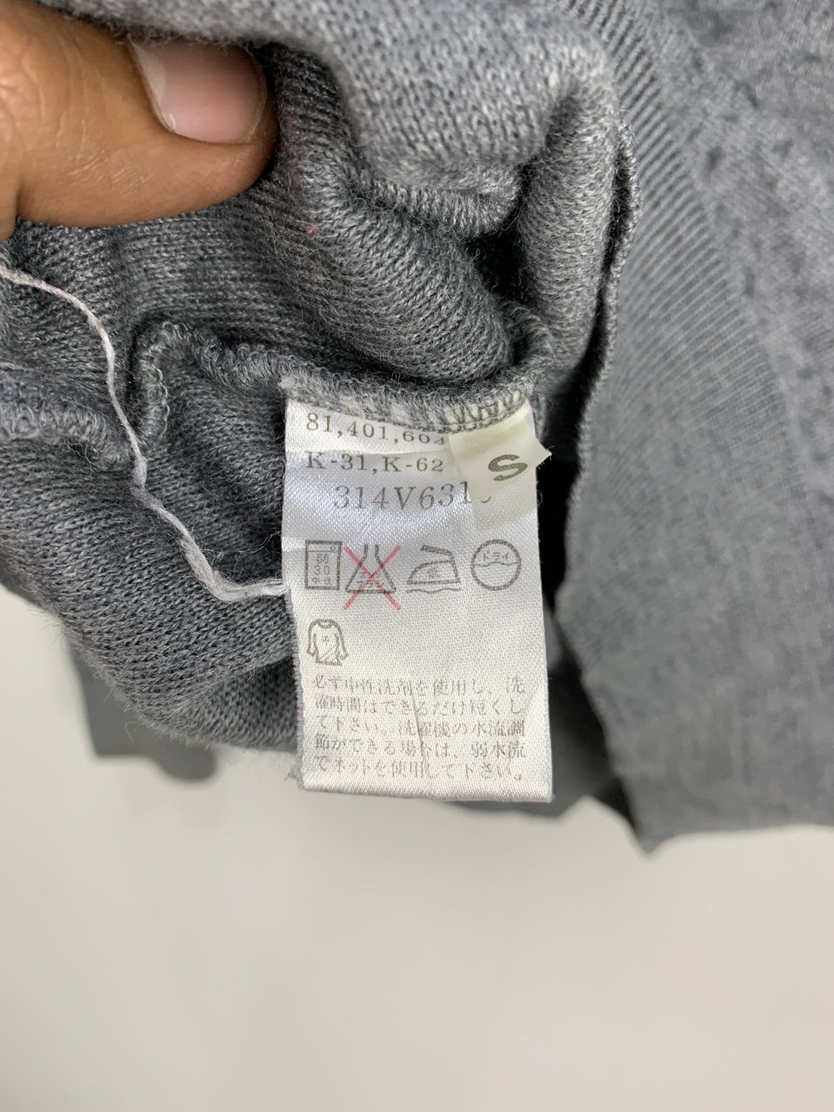 Aran Sweater Market × Designer × Golden Bear GOLDEN BEAR Vintage 90s Embroidery Logo Knit Jumper Sweater Size US S / EU 44-46 / 1 - 15 Thumbnail