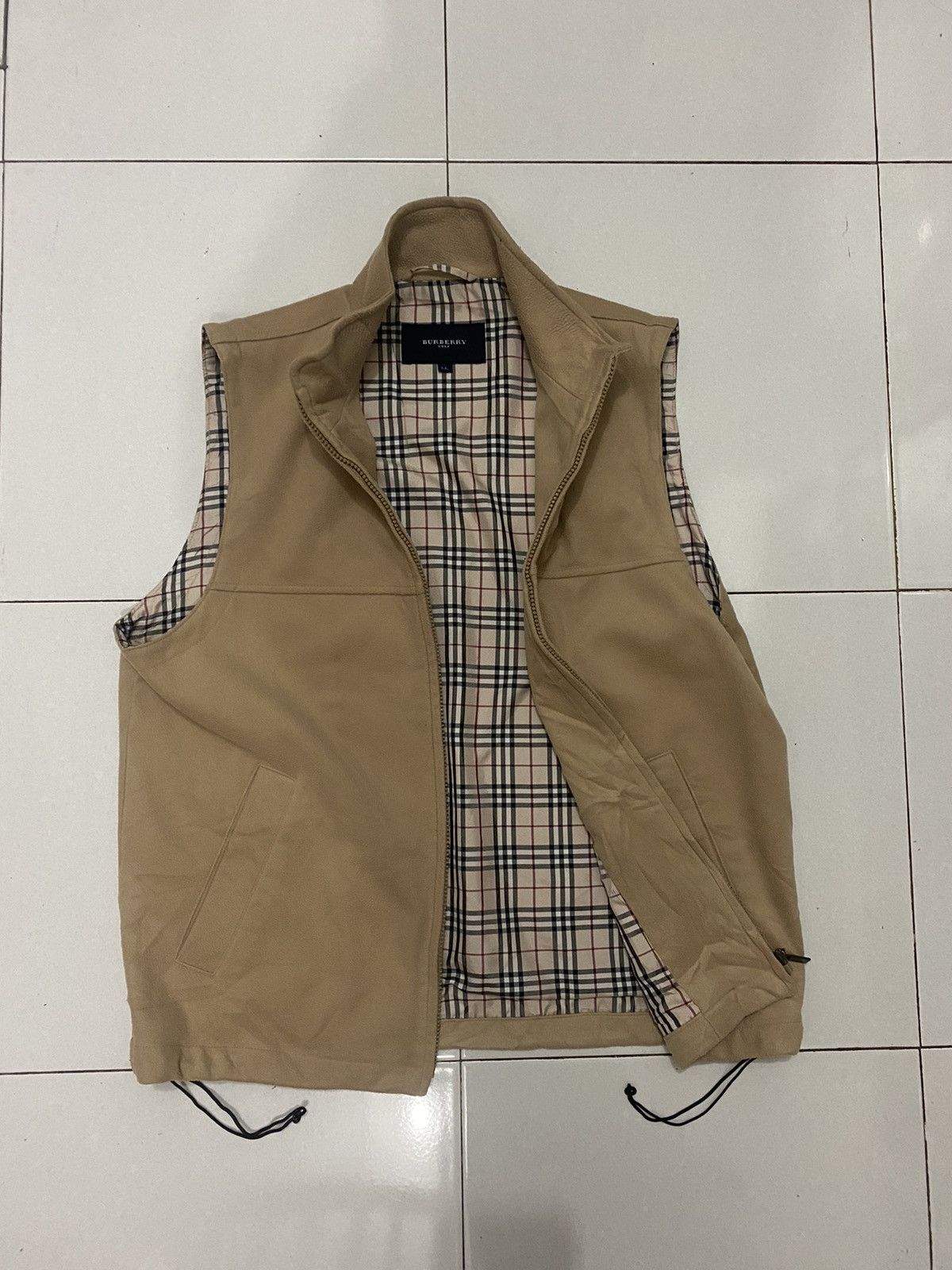 Burberry Burberry Golf Nova Check Vest Jacket Size US L / EU 52-54 / 3 - 2 Thumbnail