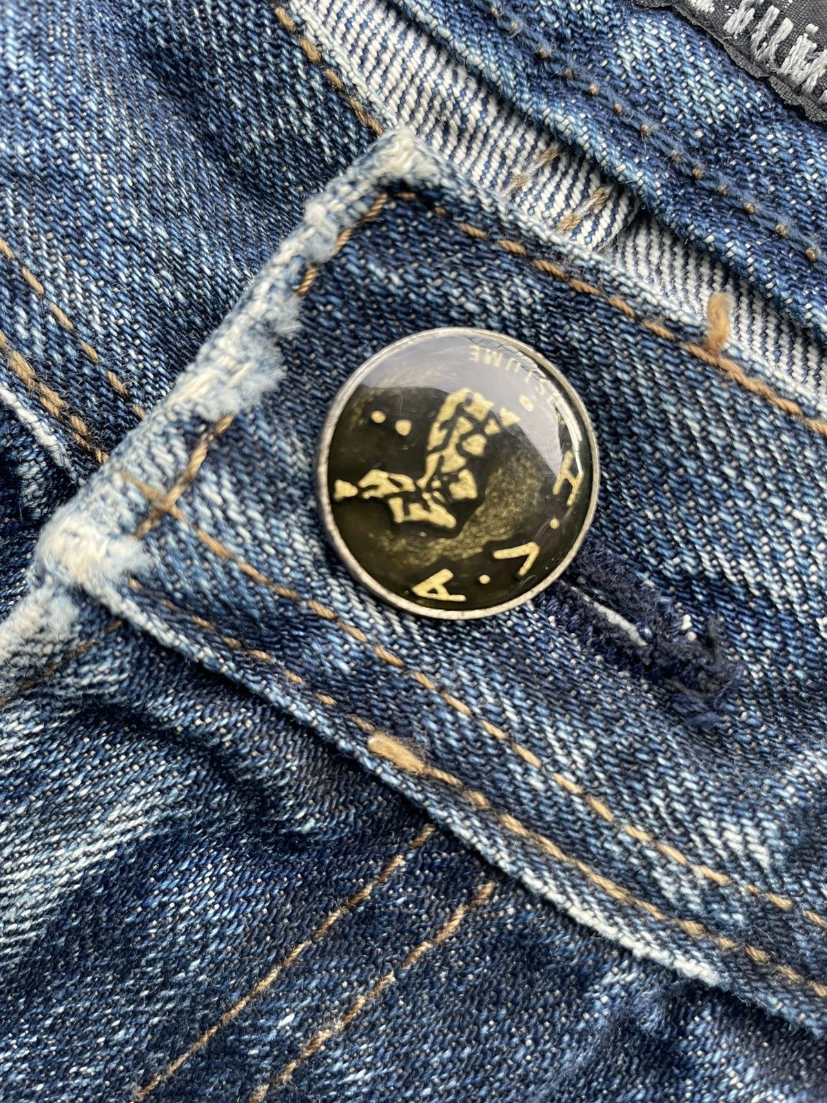 Japanese Brand AVH Custome Aging Distressed Denim Size US 35 - 21 Thumbnail