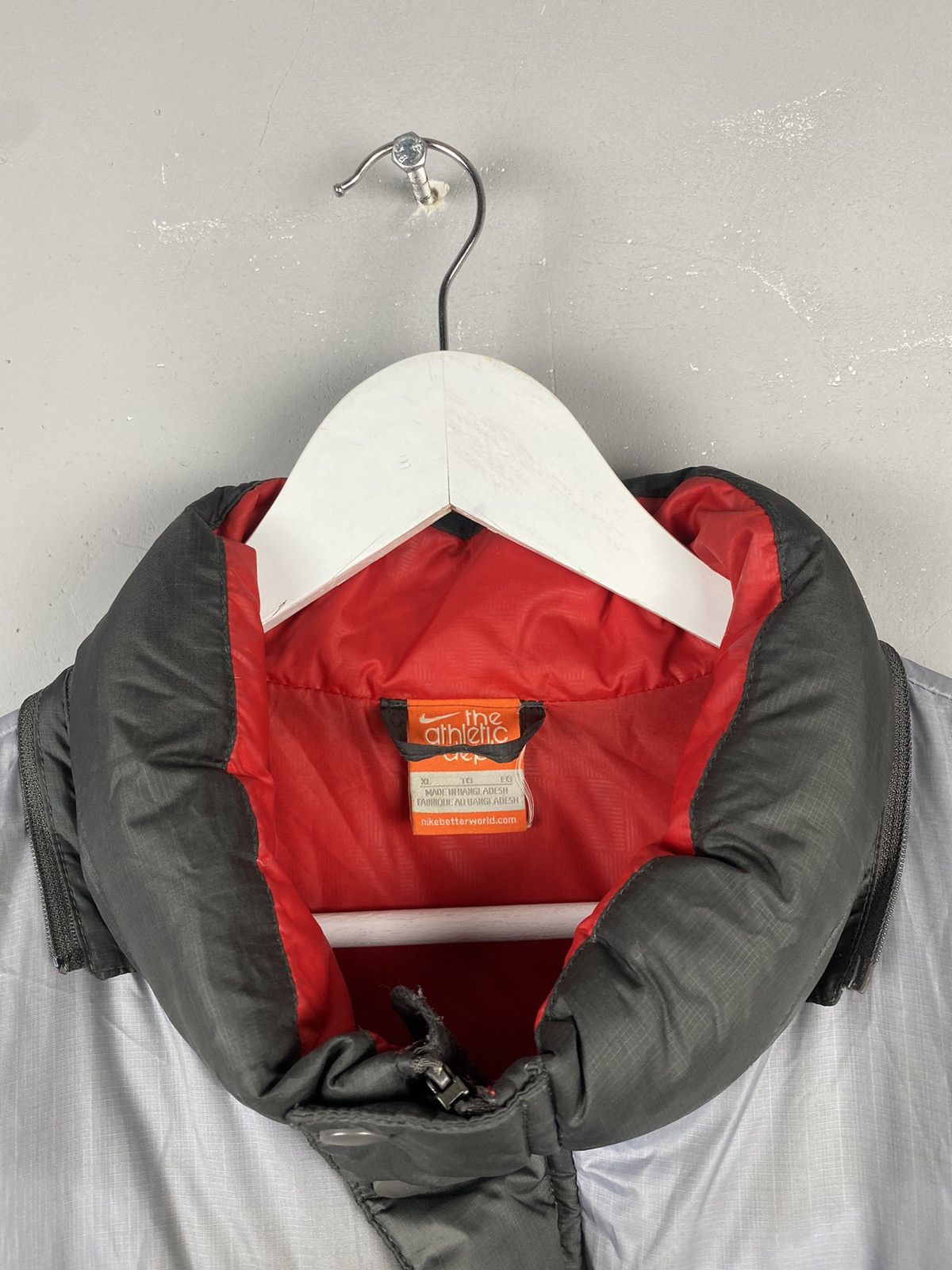 Nike Vintage Nike Athletic Dept Puffer Jacket Size US XL / EU 56 / 4 - 2 Thumbnail