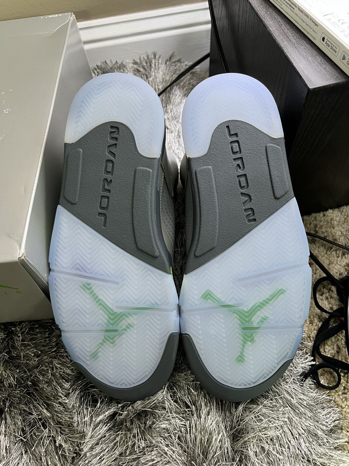 Jordan Brand Jordan retro 5 green bean 2022 Size US 9 / EU 42 - 6 Thumbnail