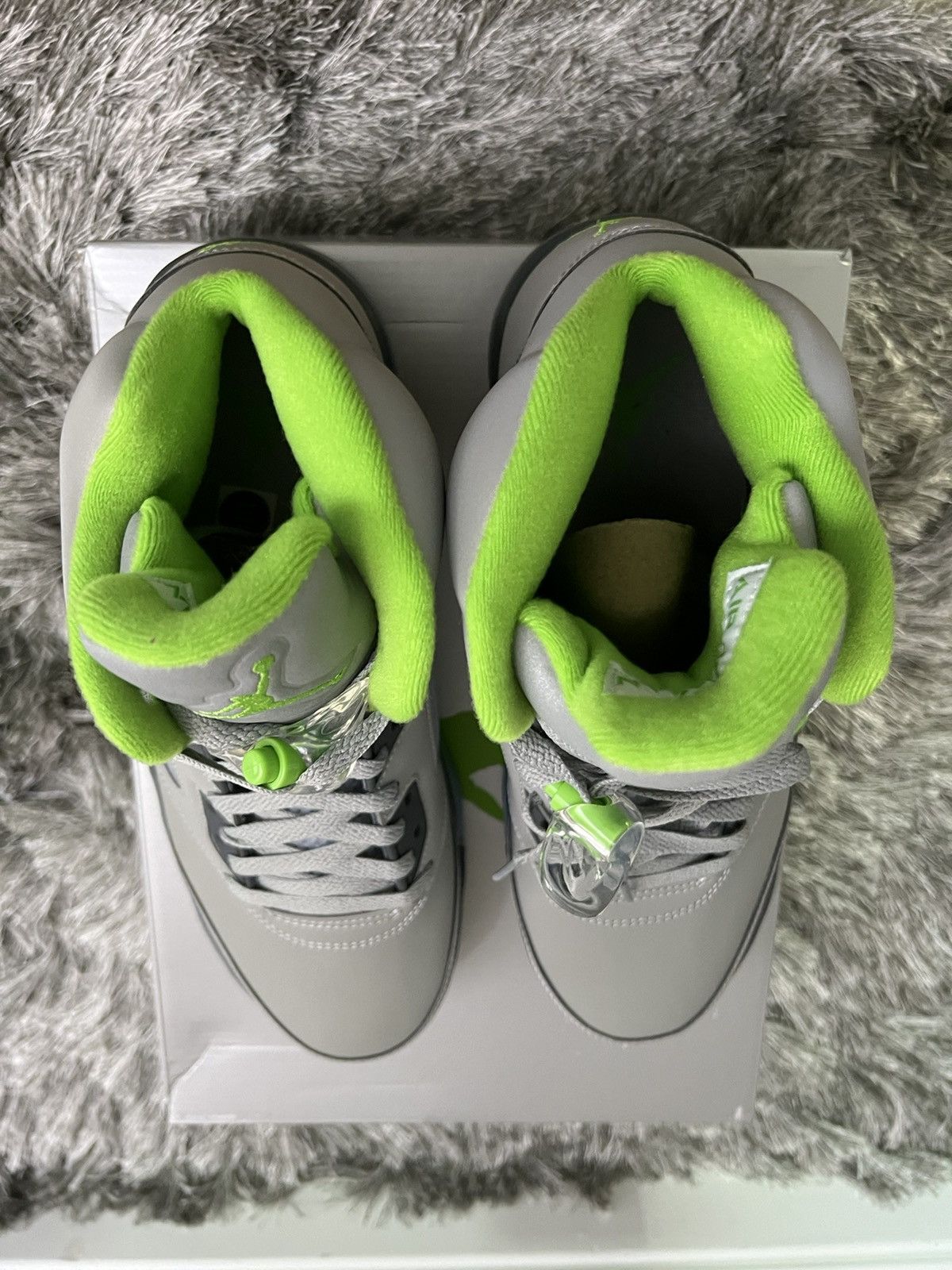Jordan Brand Jordan retro 5 green bean 2022 Size US 9 / EU 42 - 8 Thumbnail