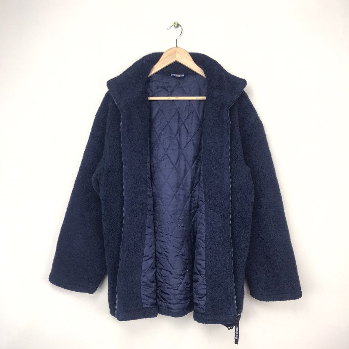 Reebok Vintage REEBOK sherpa fleece jacket embroidered Size US M / EU 48-50 / 2 - 2 Thumbnail
