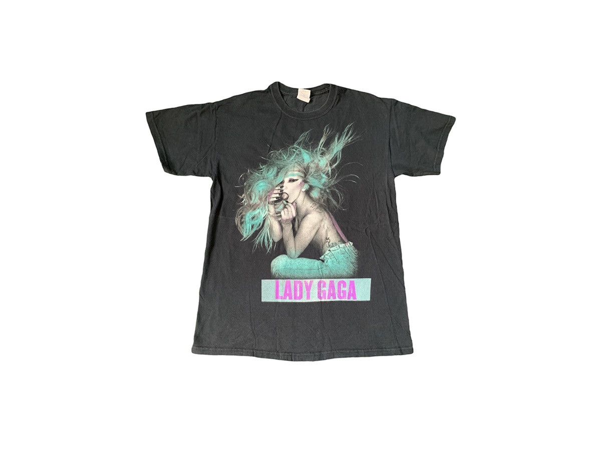 Y2K Lady Gaga Tour Tee Artist Singer Hollywood