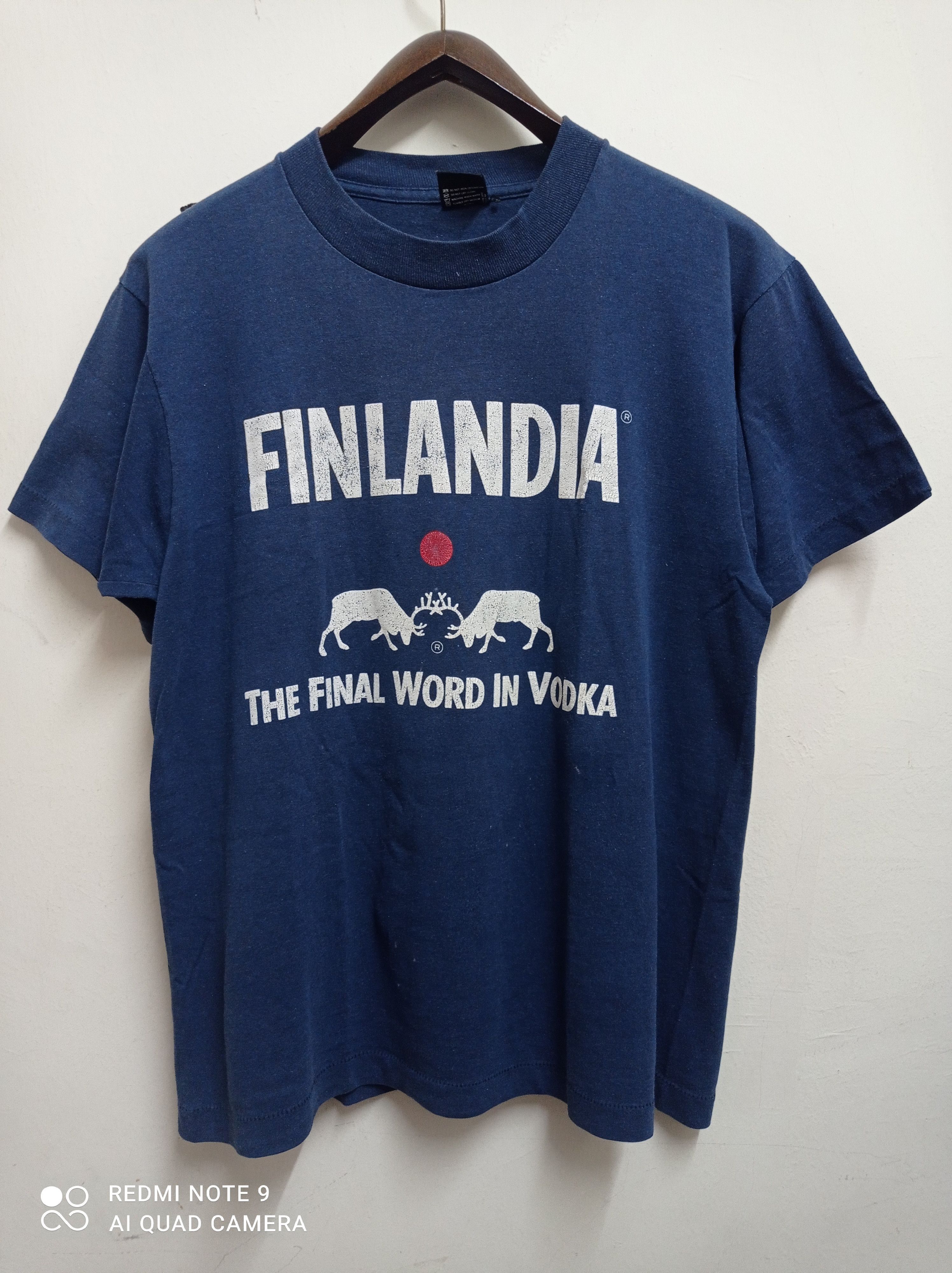 Other Vintage 80s Finlandia Vodka like Corona style tee Size US L / EU 52-54 / 3 - 1 Thumbnail