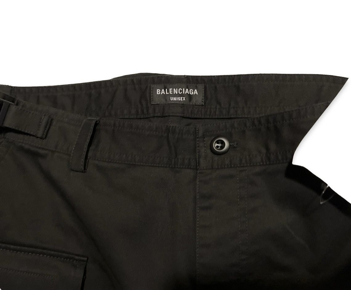 Balenciaga Balenciaga Gamer Shorts Size US 34 / EU 50 - 17 Thumbnail