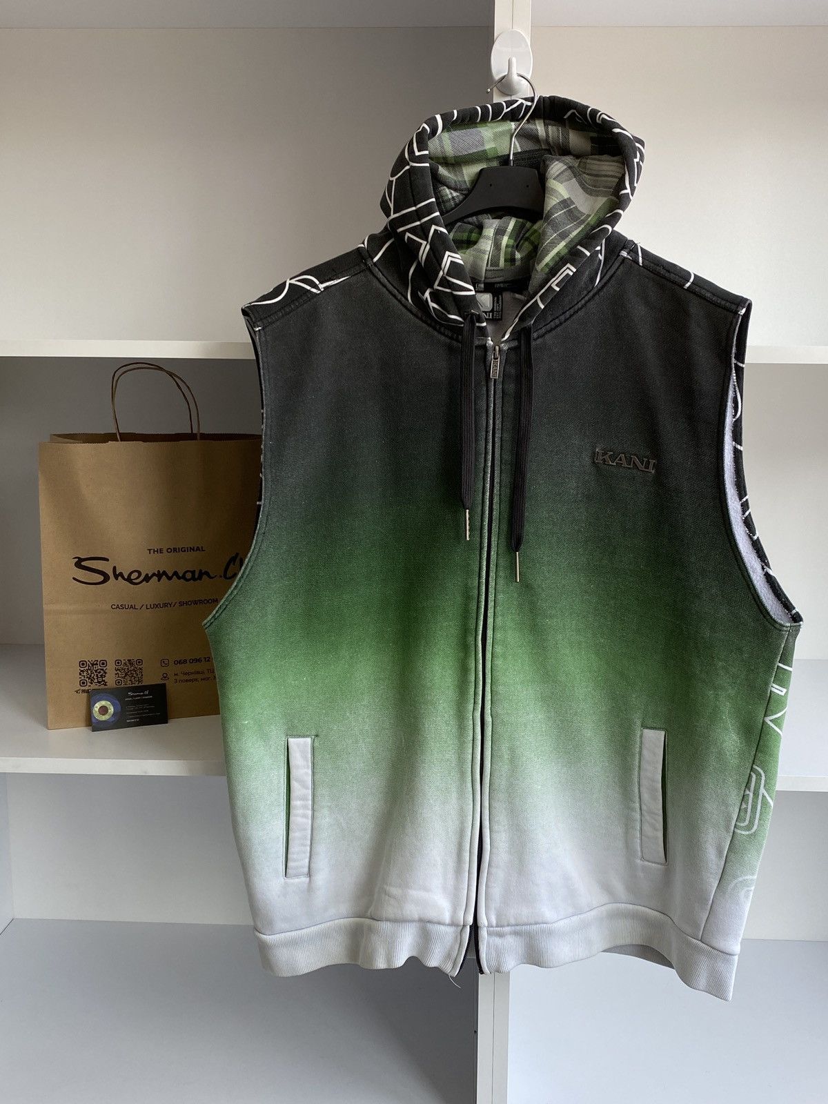Karl Kani × Rap Tees × Vintage Karl Kani vintage rap vest Size US XXL / EU 58 / 5 - 2 Thumbnail