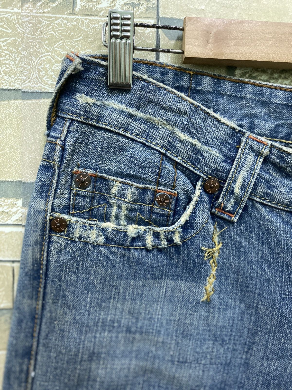 True Religion TRUE RELIGION Jeans Ripped Distressed Low Rise Denim Size US 28 / EU 44 - 10 Thumbnail
