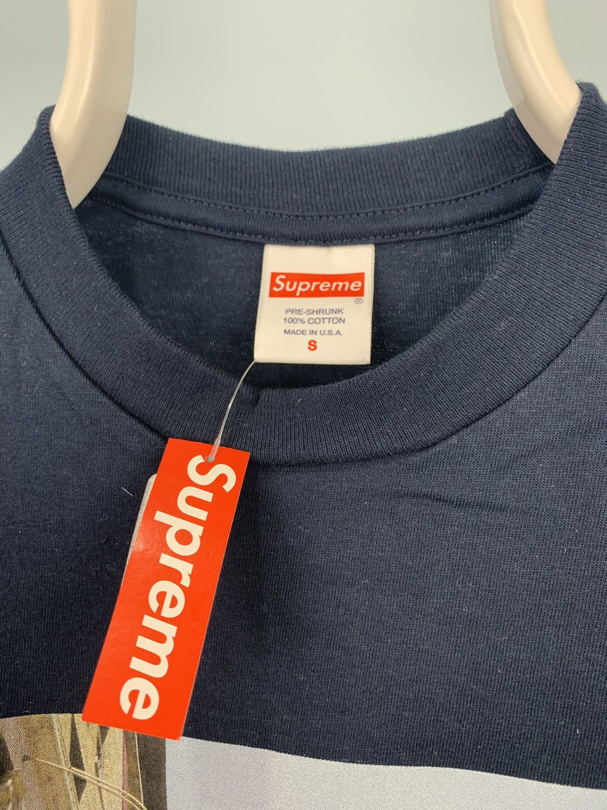 Supreme 2019 Supreme Banner Tee Navy Small FW19 Size US S / EU 44-46 / 1 - 3 Thumbnail