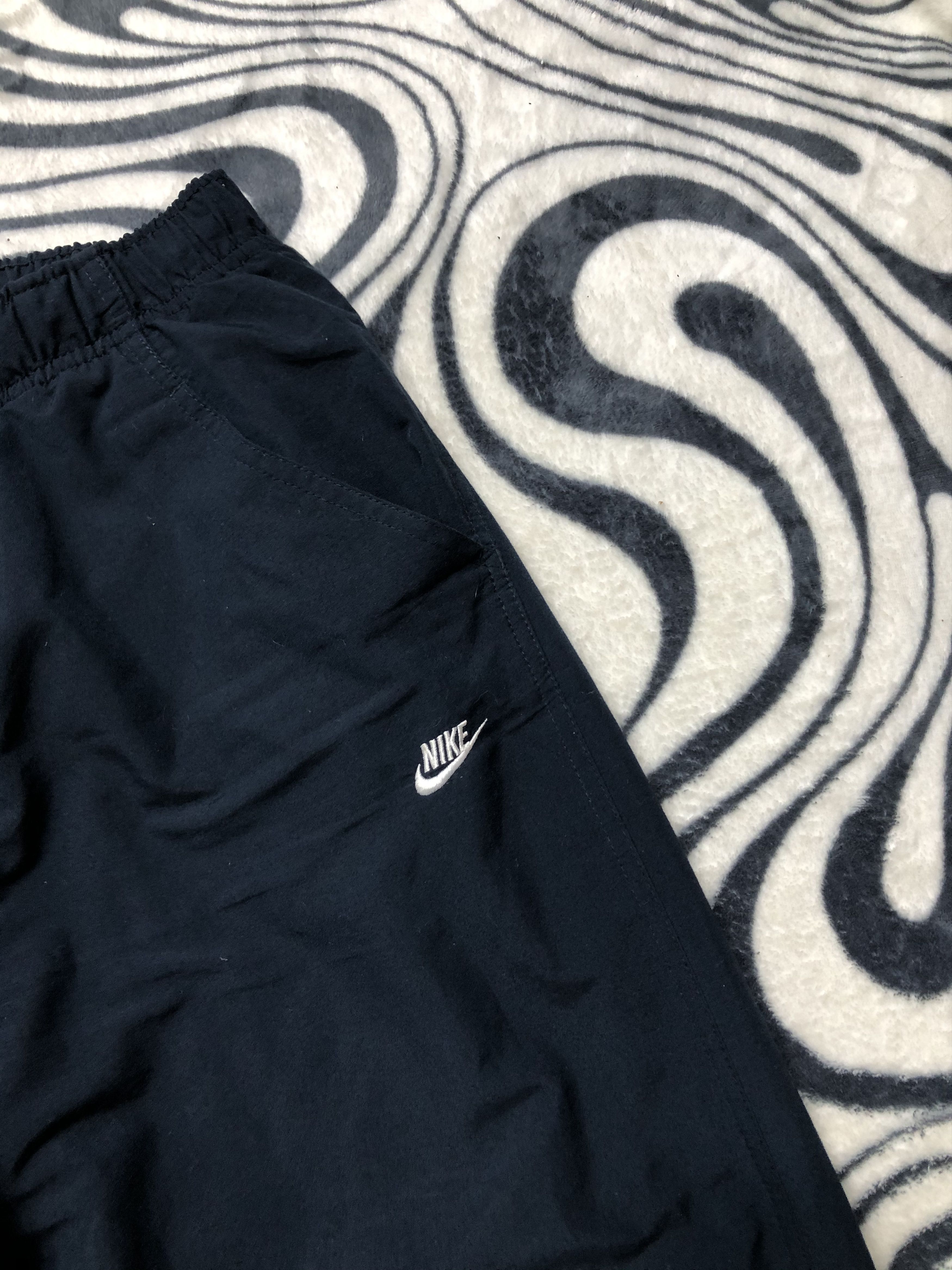 Nike Nike Vintage Faded Nylon Pants Y2K Drill Size US 32 / EU 48 - 3 Thumbnail