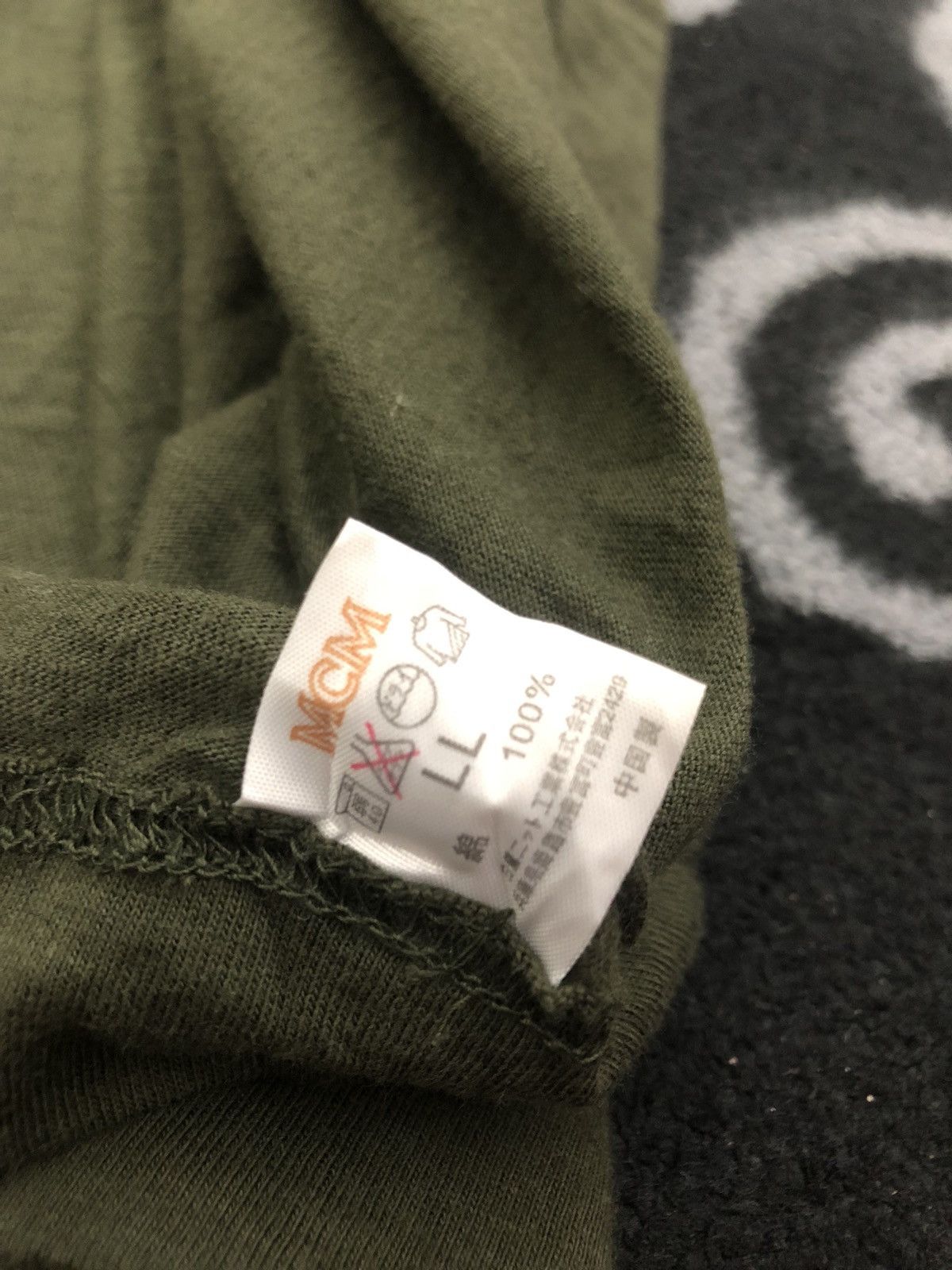 MCM MCM T-Shirt Size US L / EU 52-54 / 3 - 9 Thumbnail