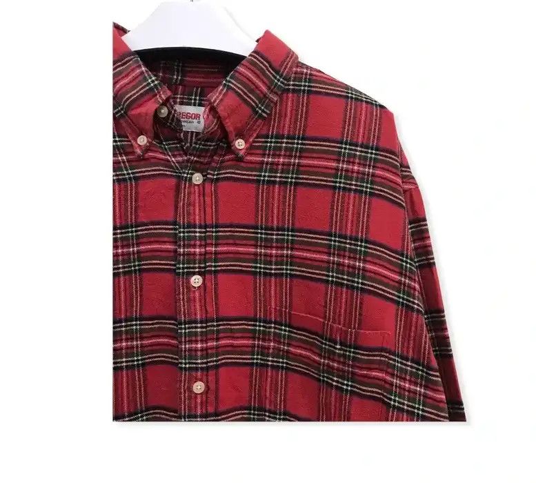 McGregor Modern Tartan Crest 2D T-shirt - Blood Runs Through My Veins Style