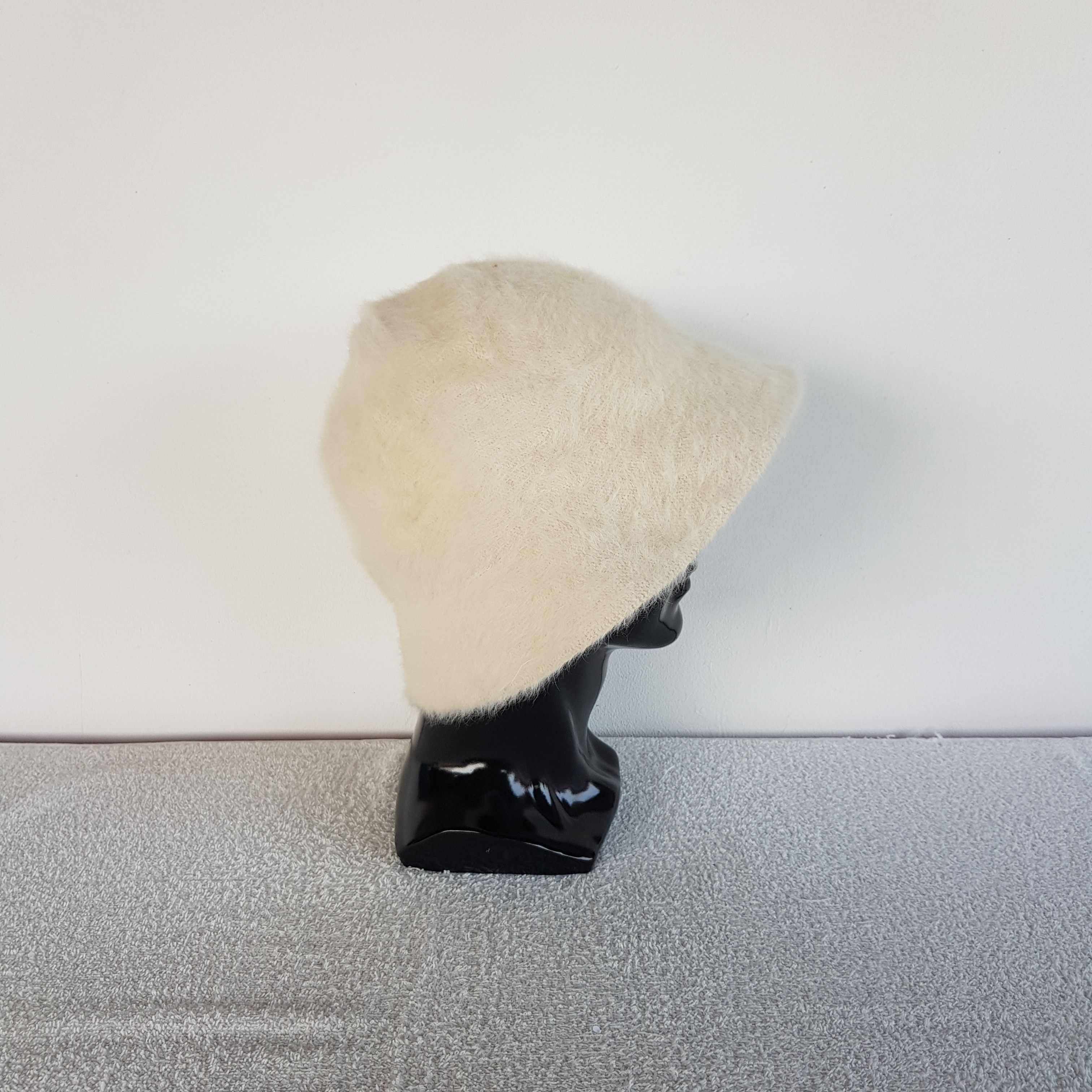 Japanese Brand × Vintage Japanese Beanie Acrylic Snow Caps Faux Fur Bucket Hats Size ONE SIZE - 3 Thumbnail