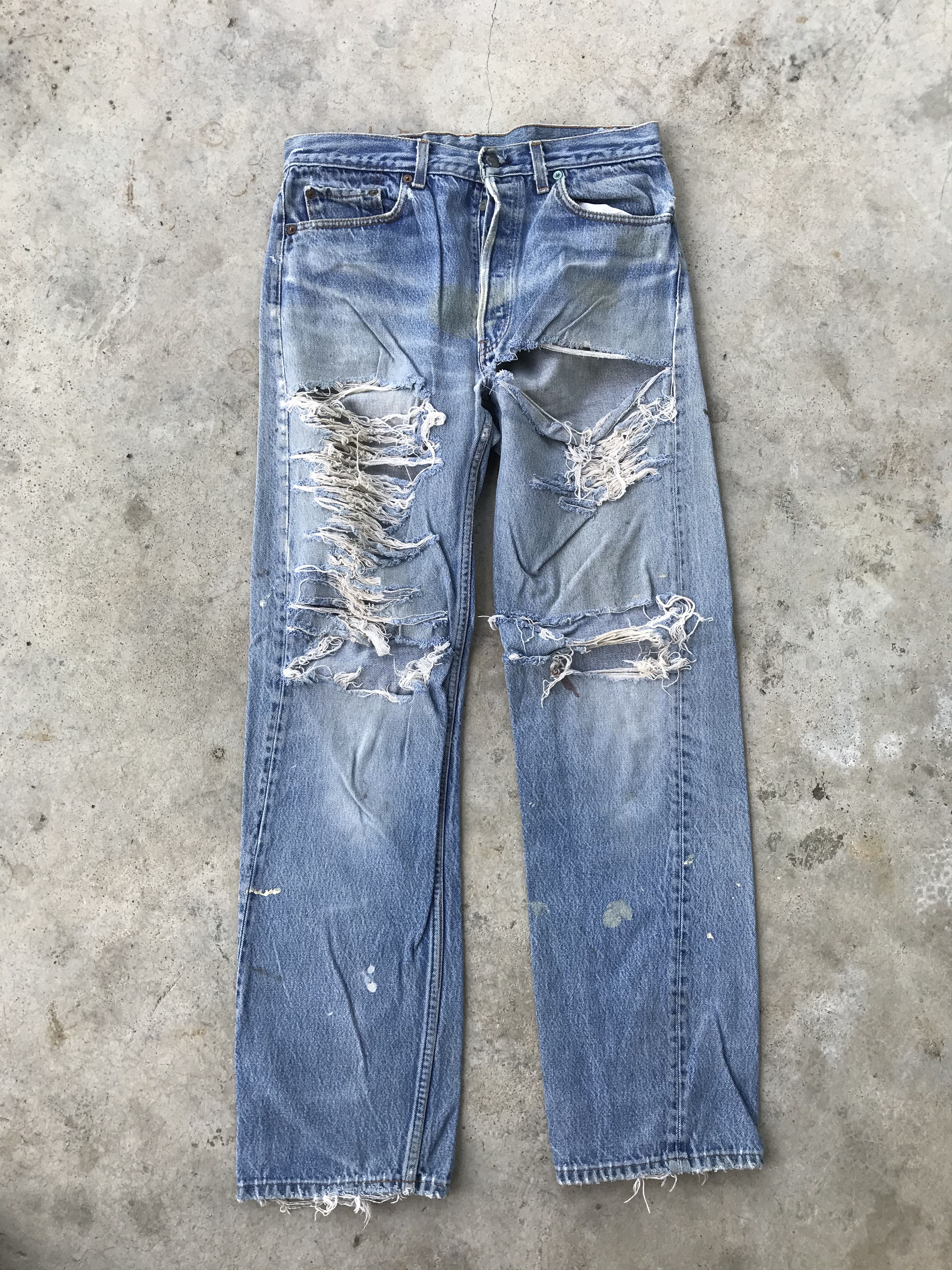 Levi's Vintage Levi's 501 top button 515 distressed denim jeans Size US 32 / EU 48 - 1 Thumbnail