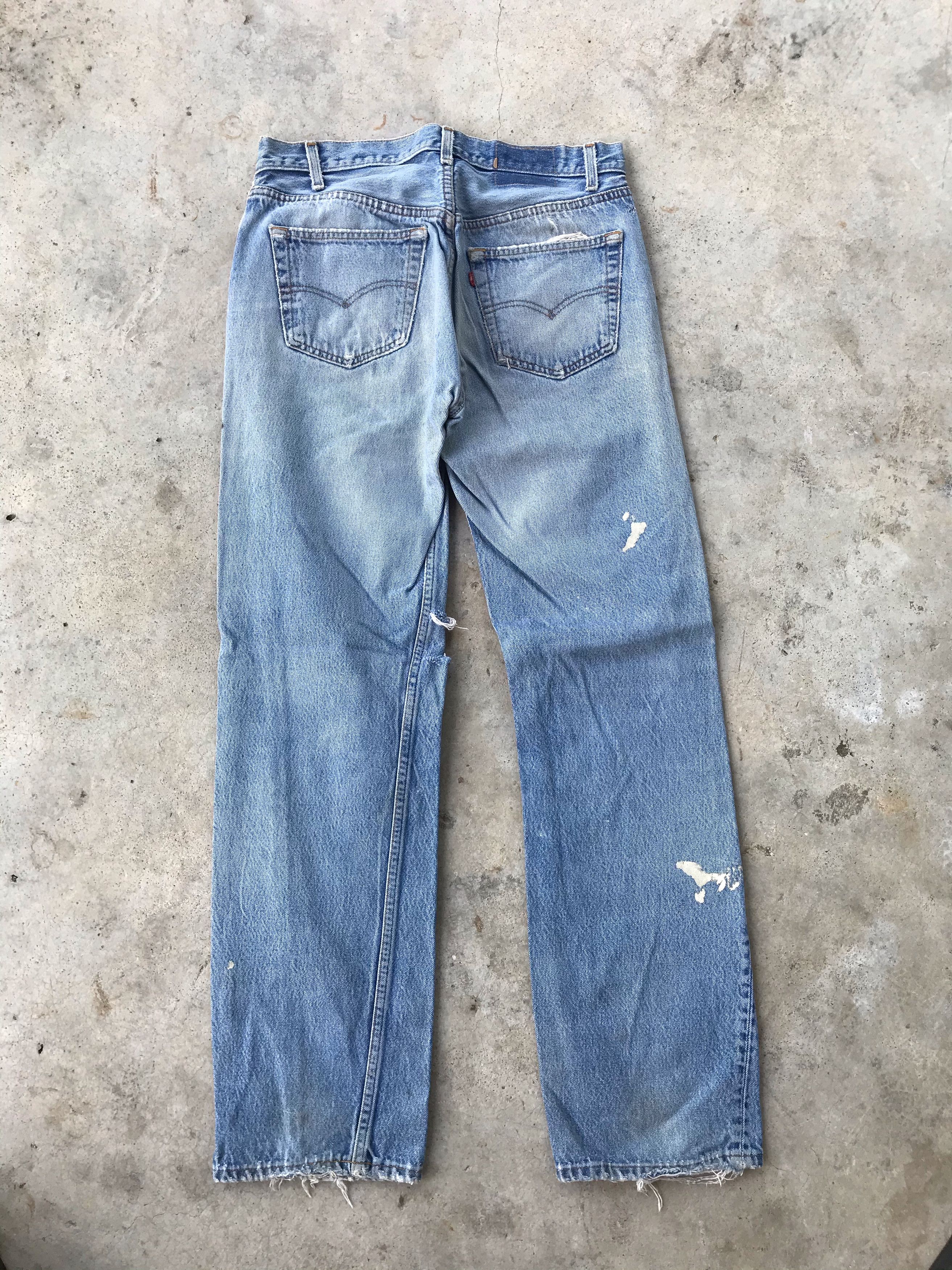 Levi's Vintage Levi's 501 top button 515 distressed denim jeans Size US 32 / EU 48 - 6 Thumbnail