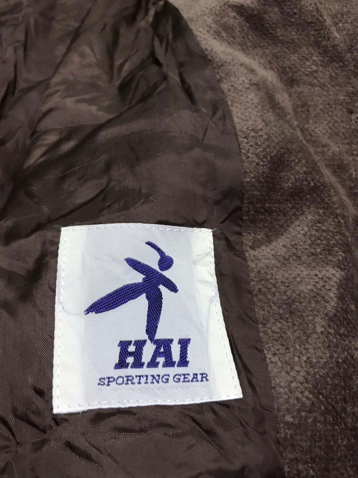Hai Sporting Gear Hai sporting gear Issey Miyake velvet cudroy jacket Size US M / EU 48-50 / 2 - 2 Thumbnail