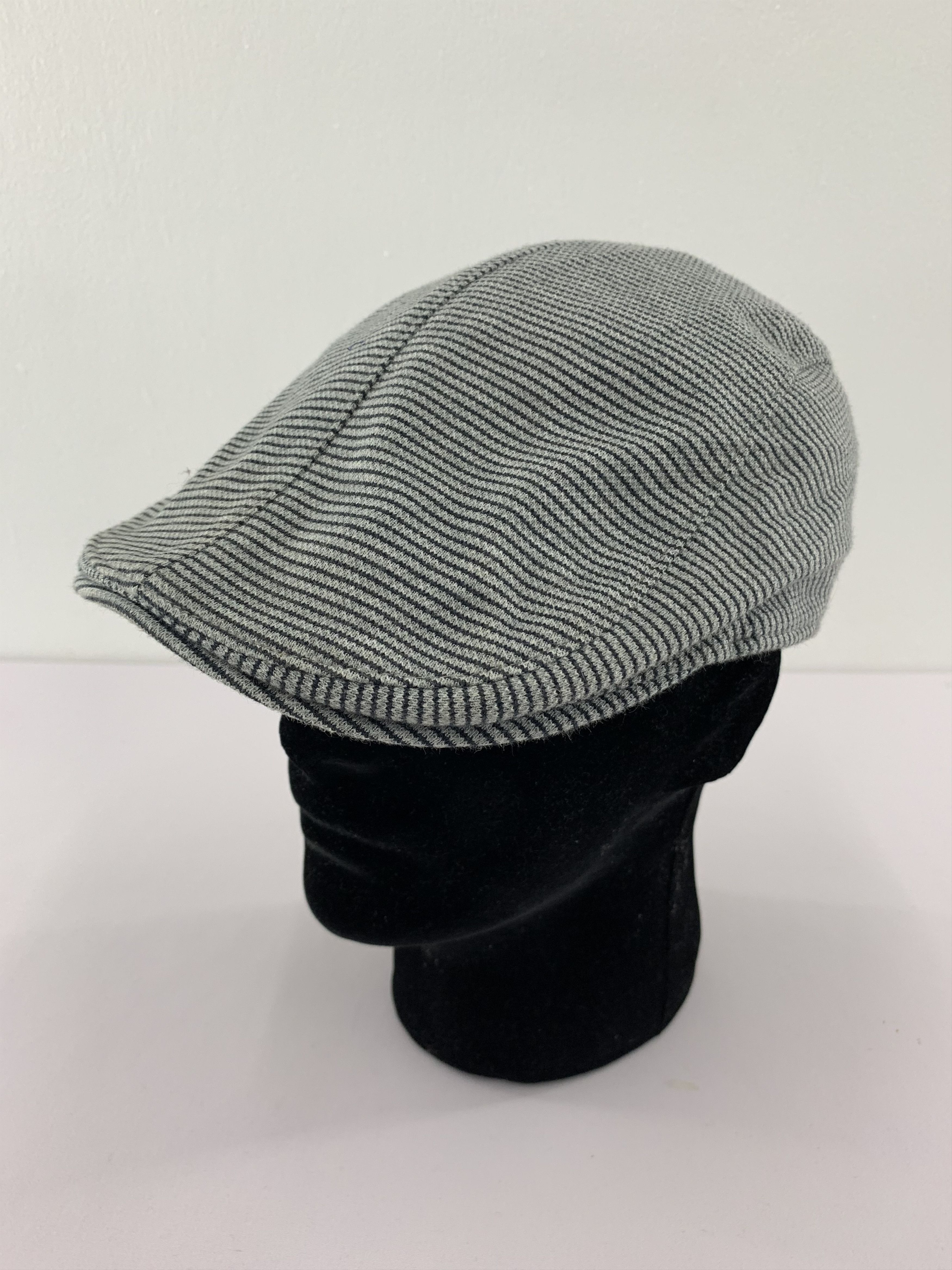 Japanese Brand × Uniqlo Uniqlo Newsboy Cap Classic - SS1214 Size ONE SIZE - 1 Thumbnail