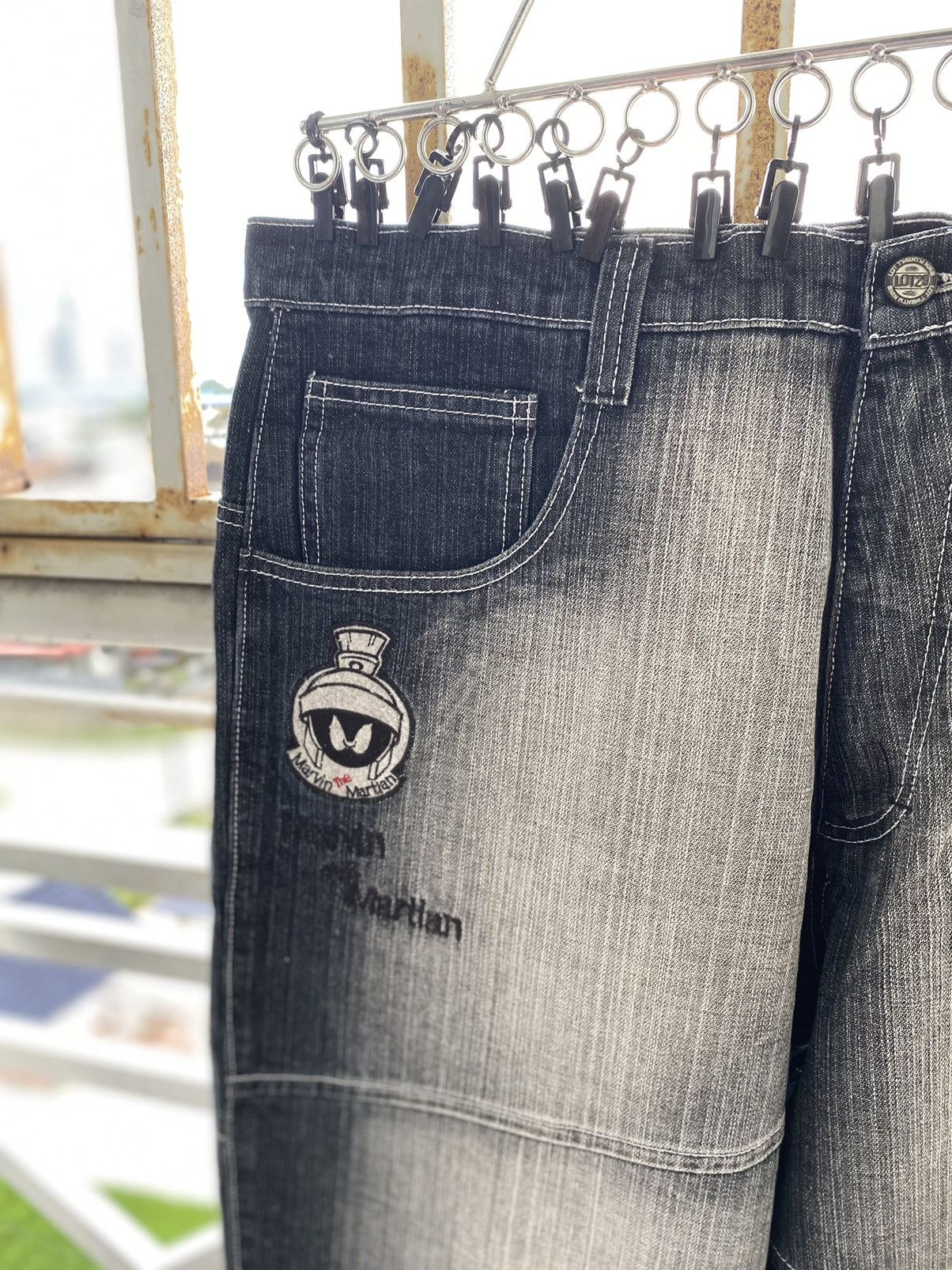 JNCO × Japanese Brand × Vintage Vintage Lot 29 Marvin The Martion Double Knee Baggy Jeans Size US 40 / EU 56 - 4 Thumbnail