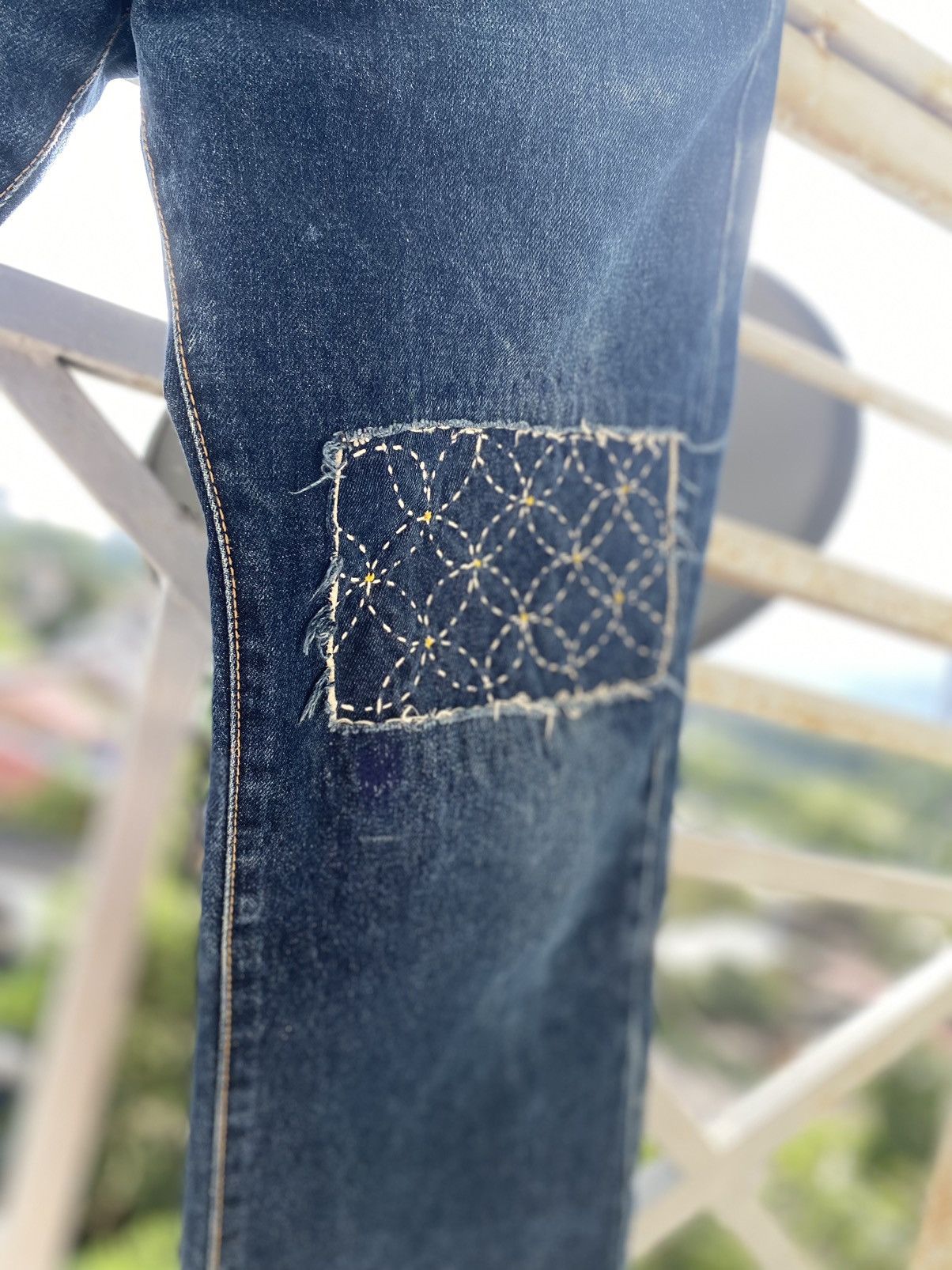Vintage Steals🔥Vintage Sashiko Boro Patch Work Denim Jeans Size US 29 - 4 Thumbnail