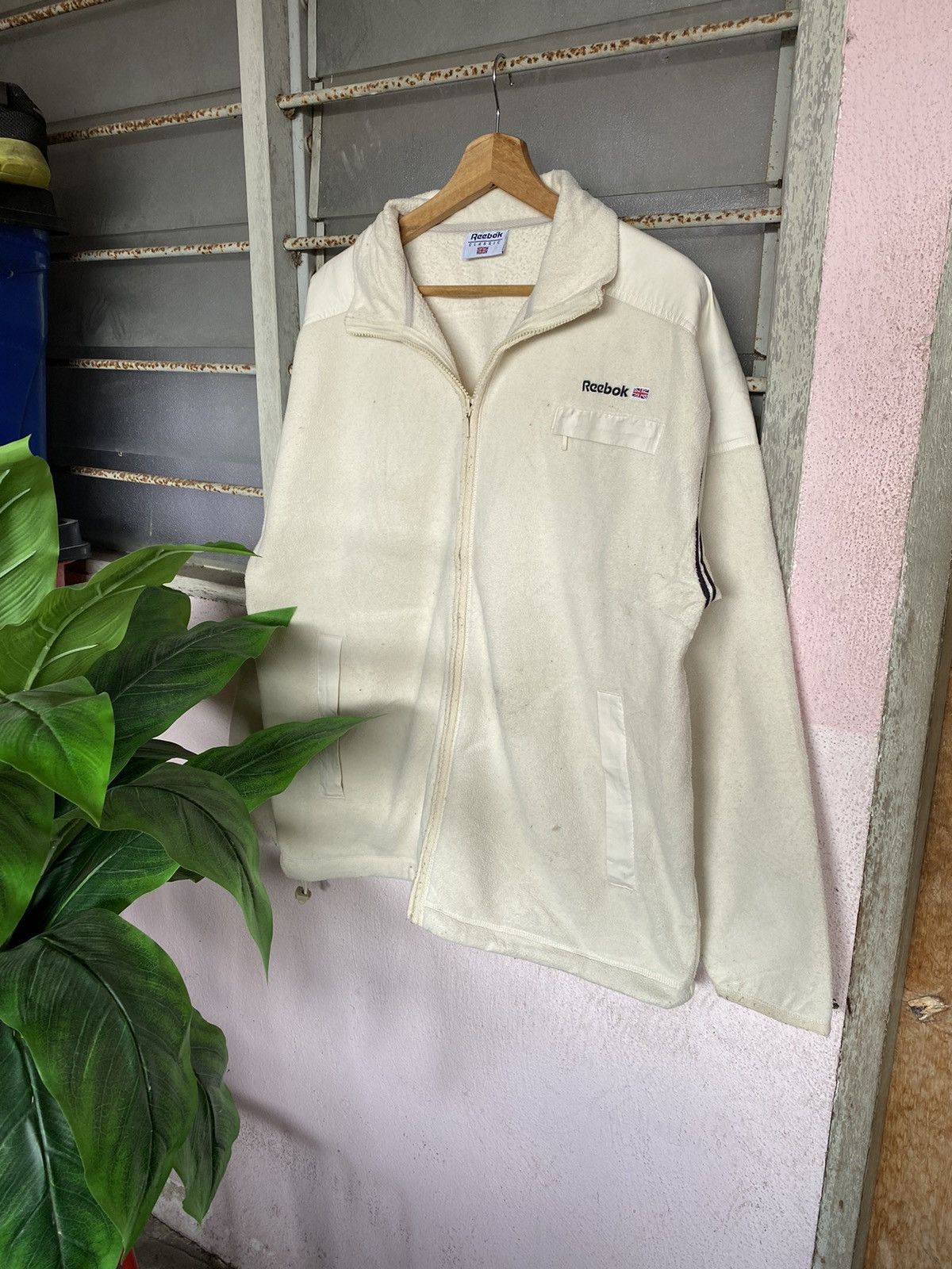 Reebok ⚡️Steals⚡️ Vintage Reebok Classic Fleece Jacket Size US M / EU 48-50 / 2 - 1 Thumbnail