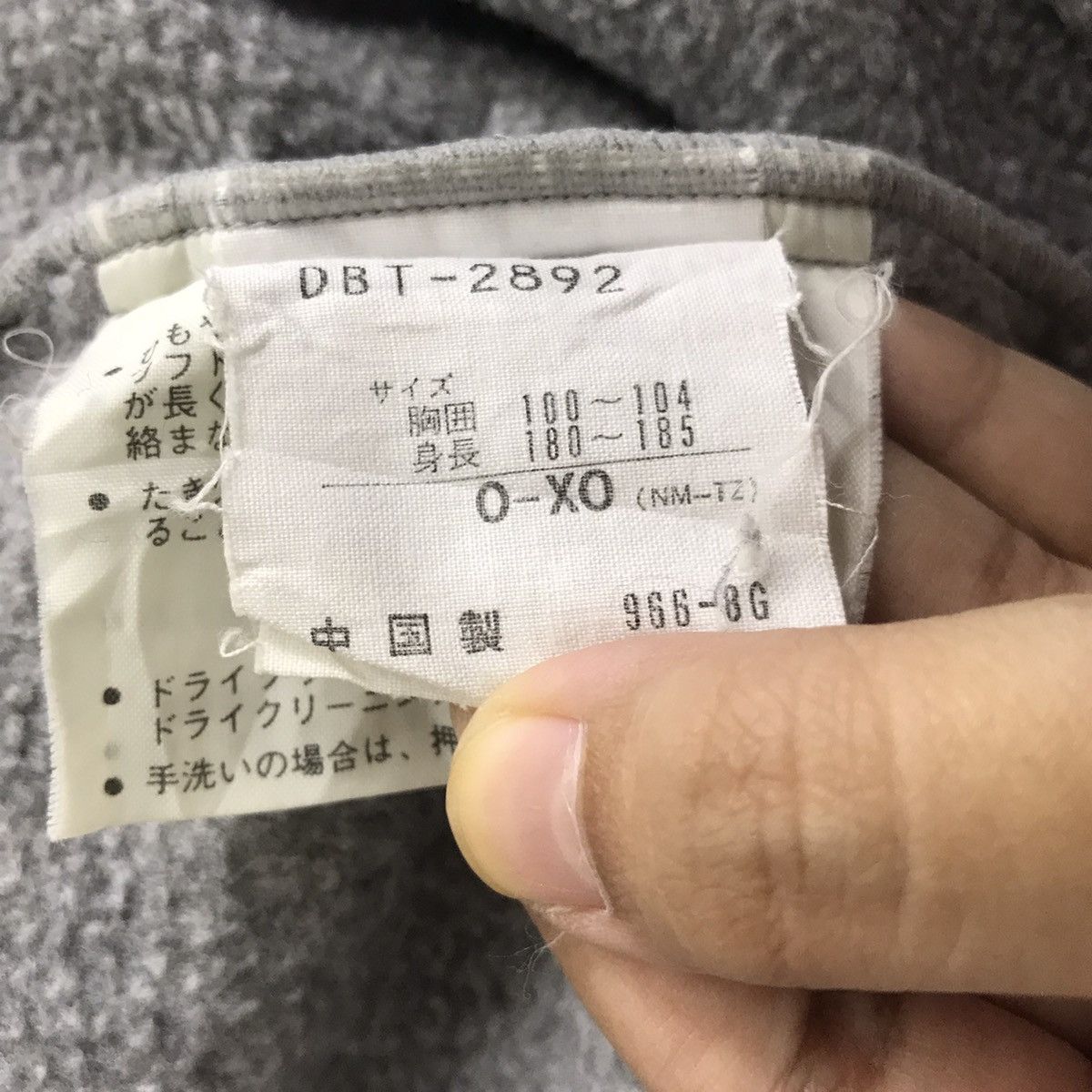 Descente Vintage DESCENTE Oversize Grey Half Zipper Fleece Sweatshirt Size US L / EU 52-54 / 3 - 7 Thumbnail