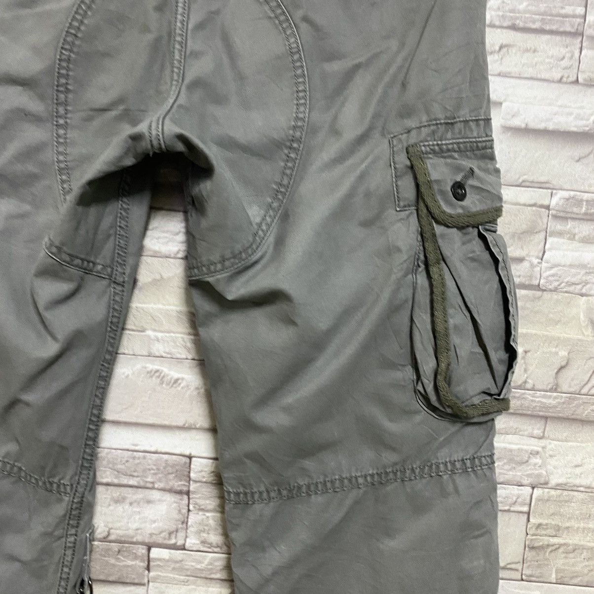Japanese Brand Japanese Brand Uniqlo 6 Pocket Cargo Pants Size US 30 / EU 46 - 16 Thumbnail