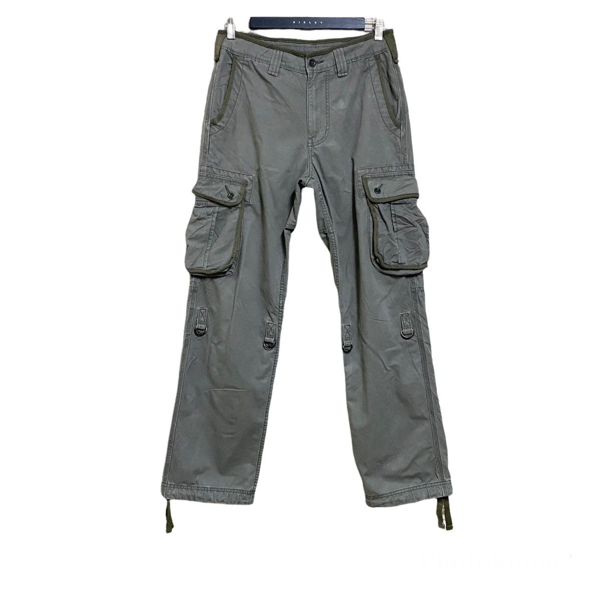 Japanese Brand Japanese Brand Uniqlo 6 Pocket Cargo Pants Size US 30 / EU 46 - 1 Thumbnail