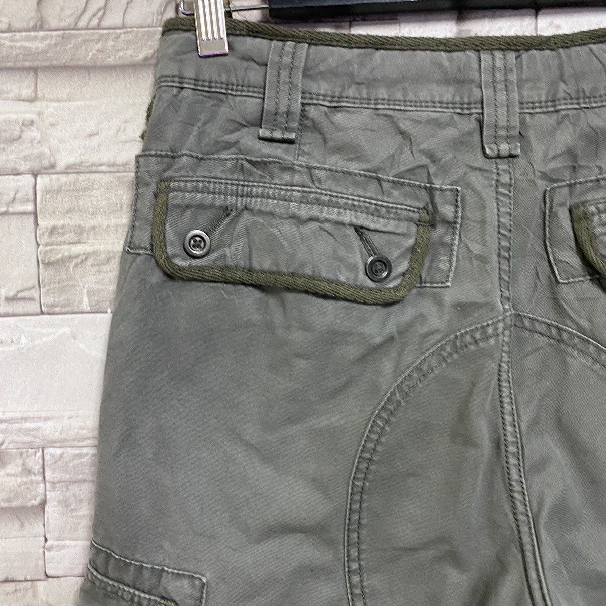 Japanese Brand Japanese Brand Uniqlo 6 Pocket Cargo Pants Size US 30 / EU 46 - 17 Thumbnail