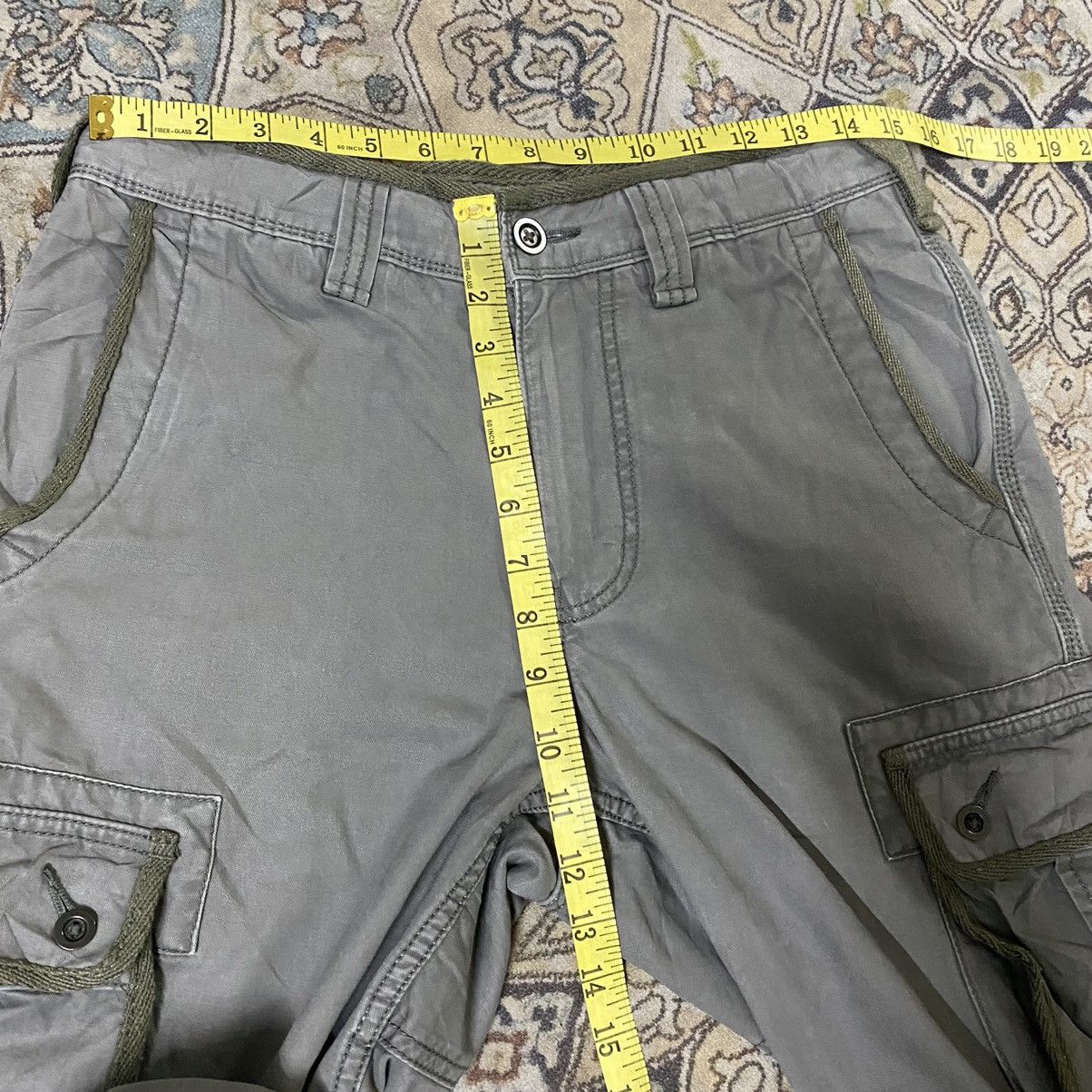 Japanese Brand Japanese Brand Uniqlo 6 Pocket Cargo Pants Size US 30 / EU 46 - 21 Thumbnail