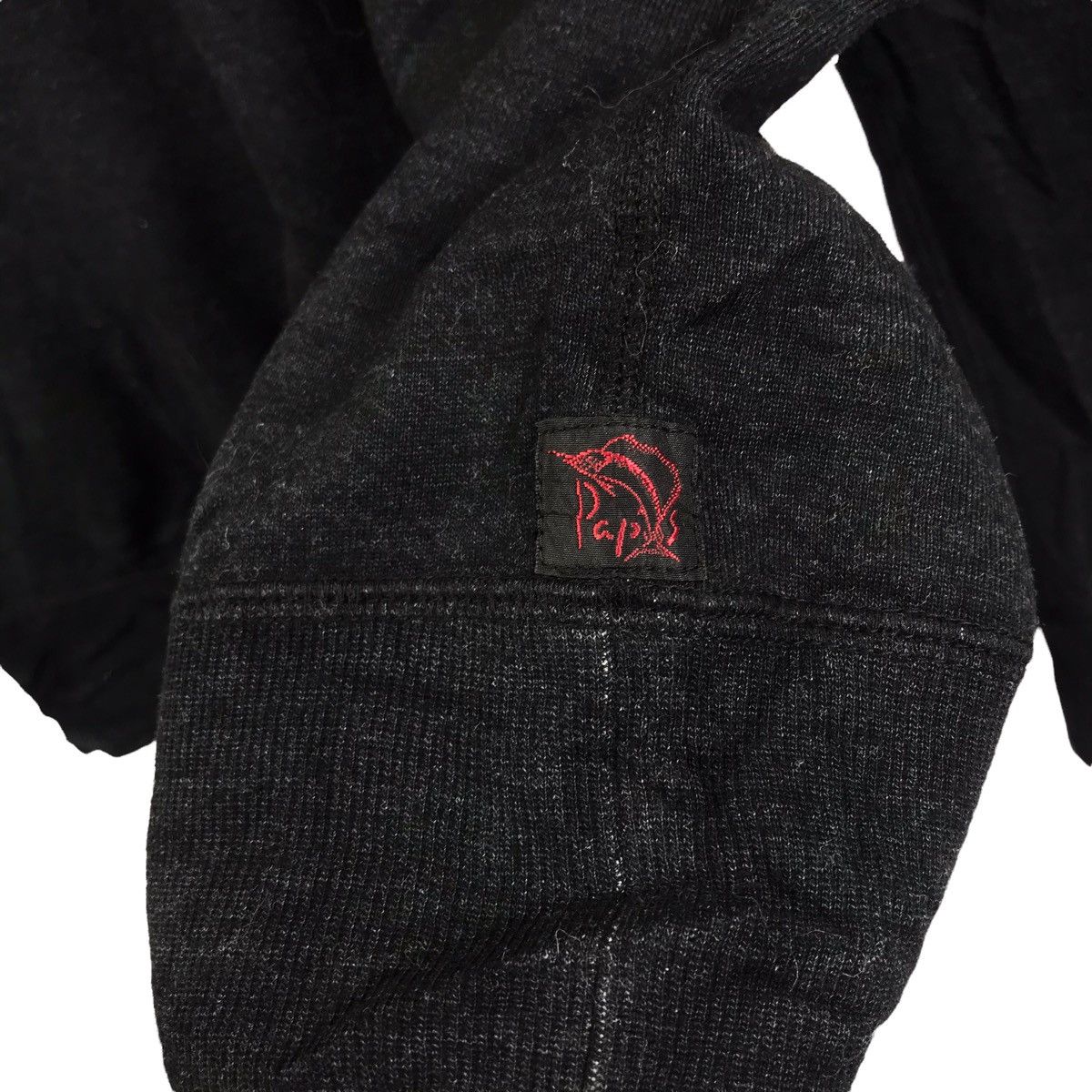 Vintage PAPAS Fishing Fish Sports Japanese Brand Black Sweatshirt Size US M / EU 48-50 / 2 - 7 Thumbnail