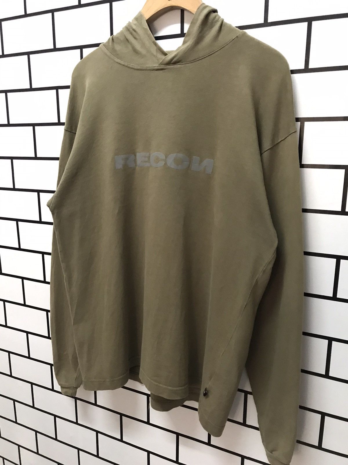 Recon × Vintage OG Recon ( Futura 2000 & stash) Reflective Recon Logo hoodie Size US M / EU 48-50 / 2 - 4 Thumbnail