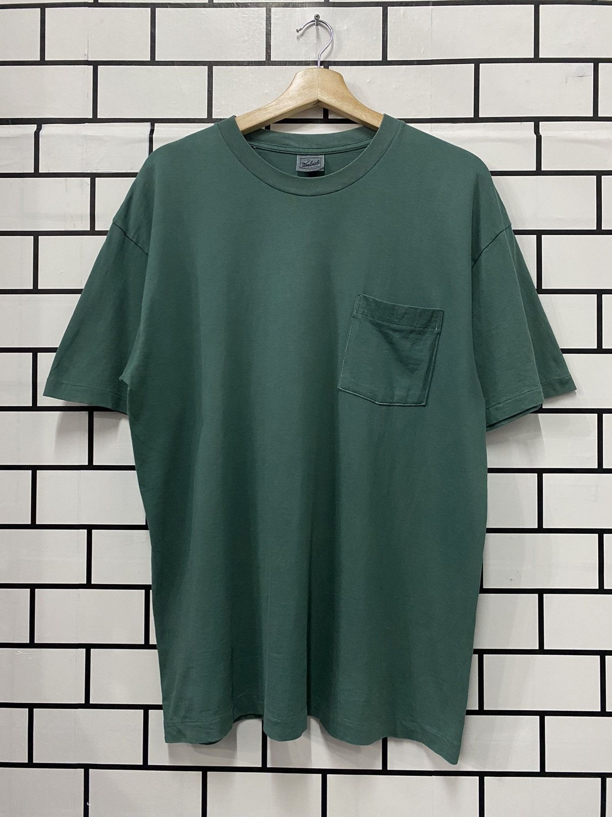 Vintage × Woolrich Woolen Mills Vintage 90’s Woolrich Pocket Tee Size US L / EU 52-54 / 3 - 2 Thumbnail