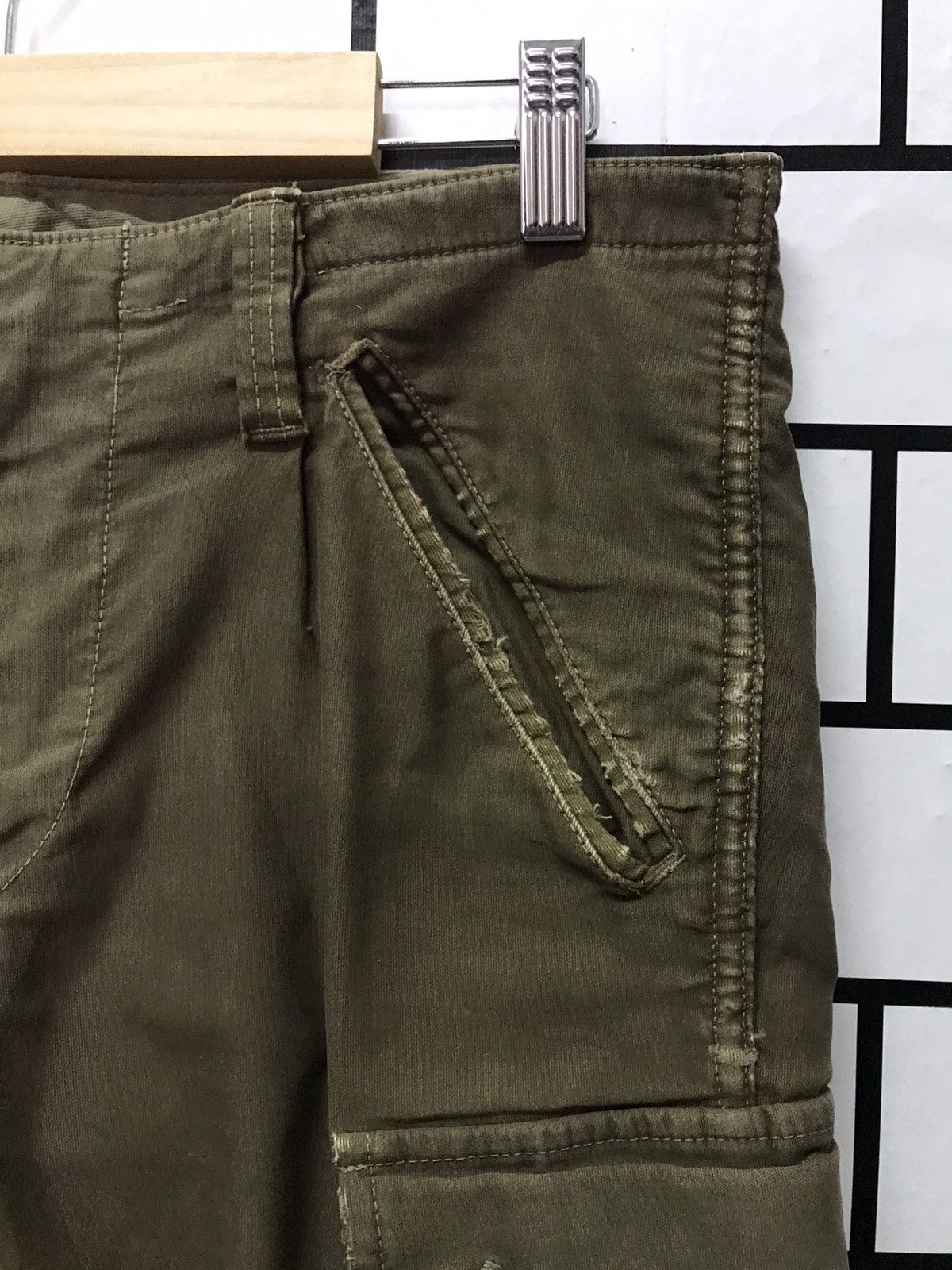 HOLLYWOOD RANCH MARKET × Japanese Brand Vintage HR MARKET Japan Cargo Multi Pocket Pants Size US 31 - 7 Thumbnail