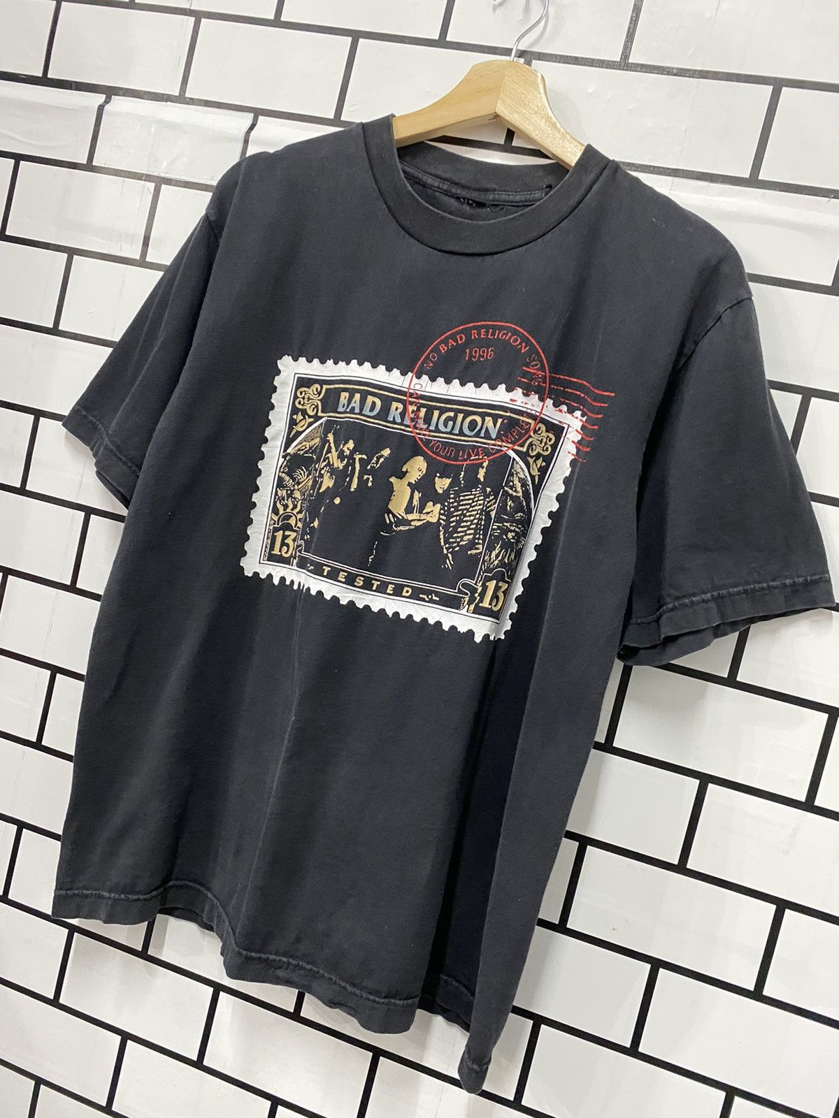 Band Tees × Vintage Vintage 90’s Bad Religion Tested Sun Faded Tshirt Size US M / EU 48-50 / 2 - 3 Thumbnail