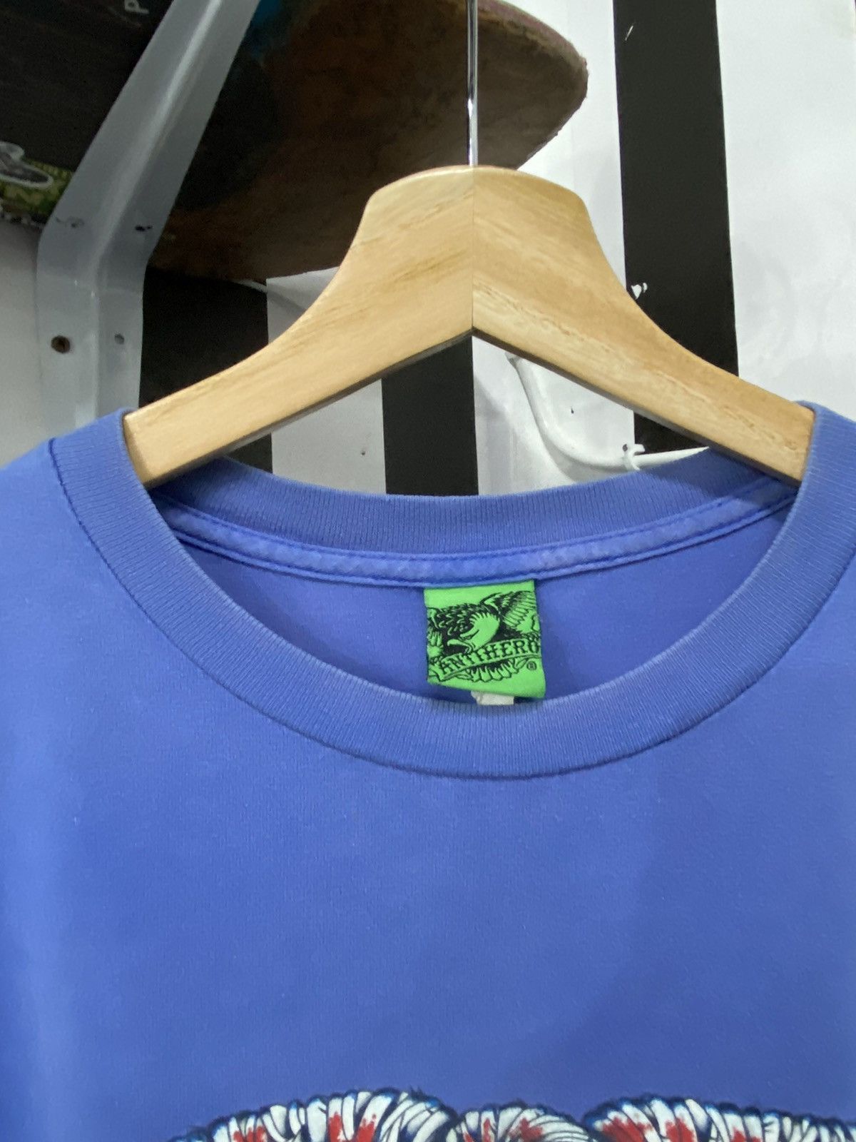 Antihero × Hook-Ups × Vintage Vintage 90’s ANTIHERO Skateboards Sun Faded Tshirt Size US XL / EU 56 / 4 - 7 Thumbnail